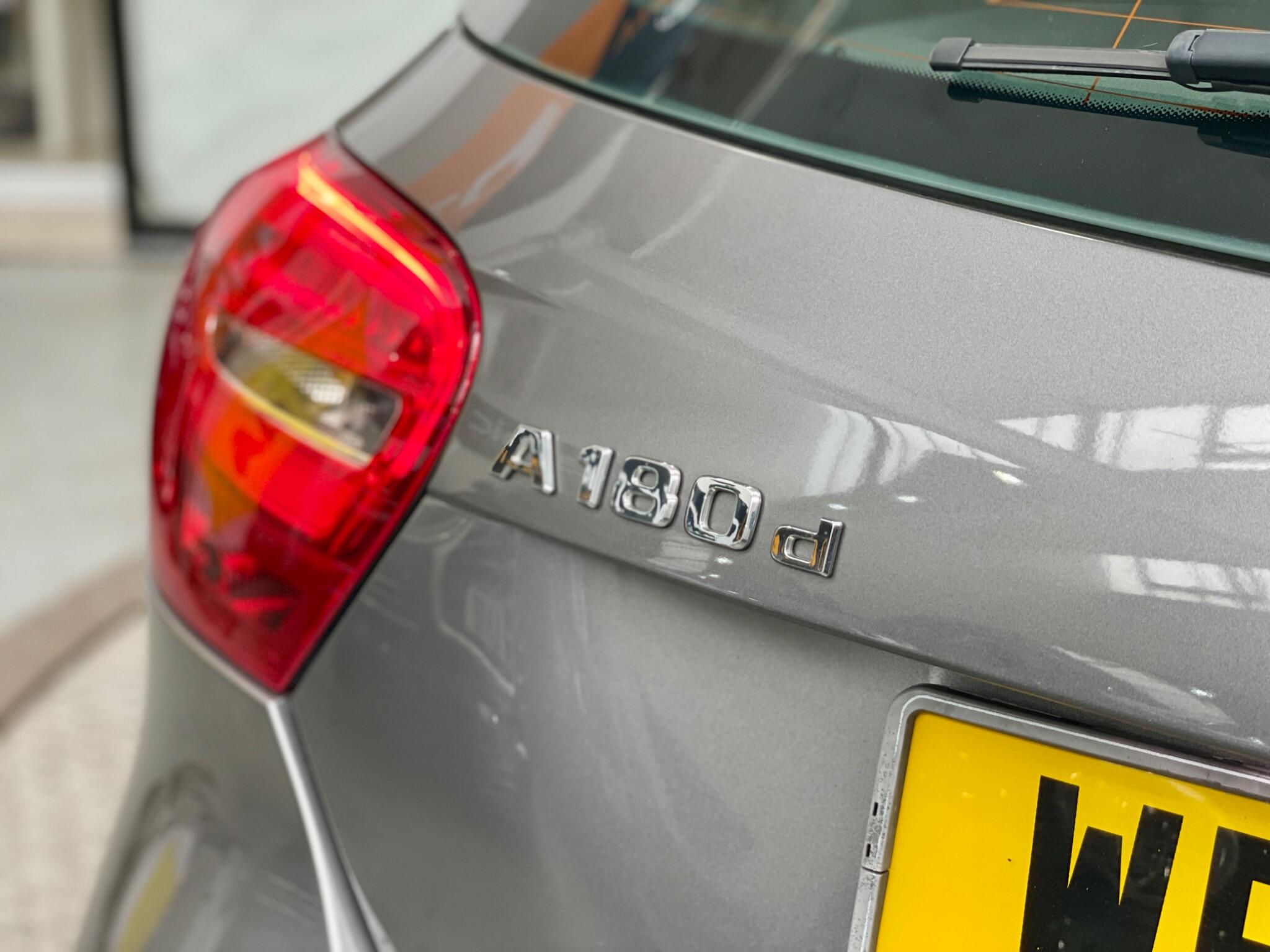 Mercedes-Benz A-Class view 23
