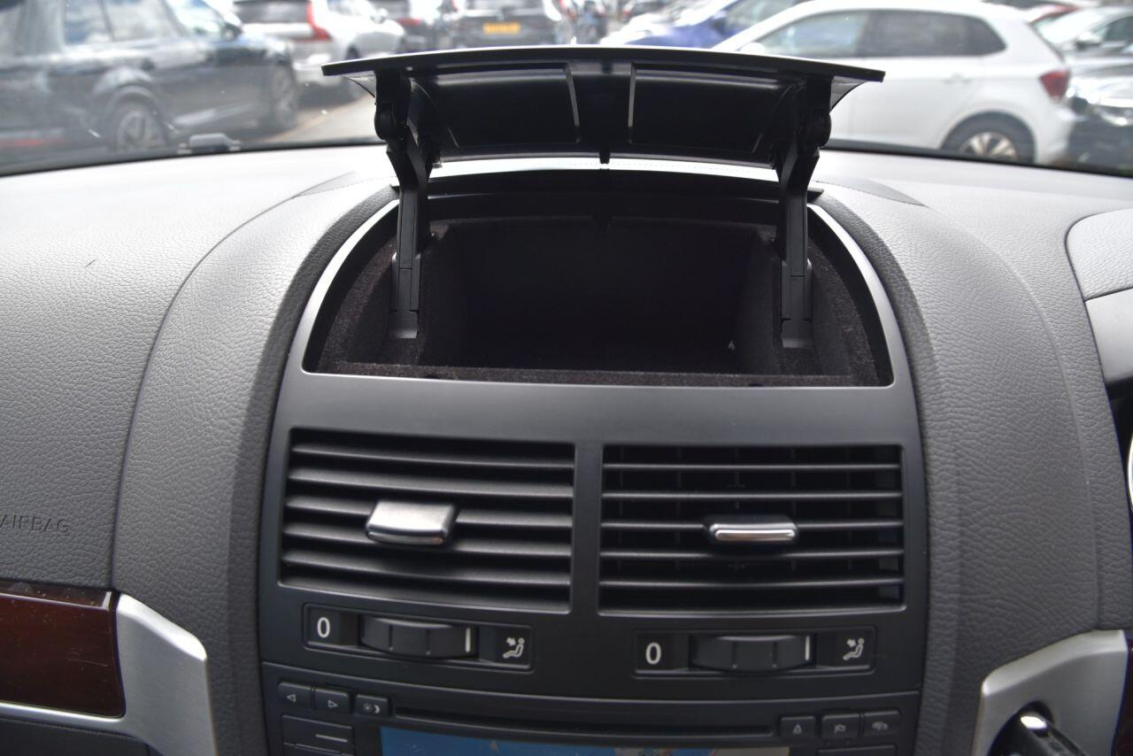 Volkswagen Touareg view 38
