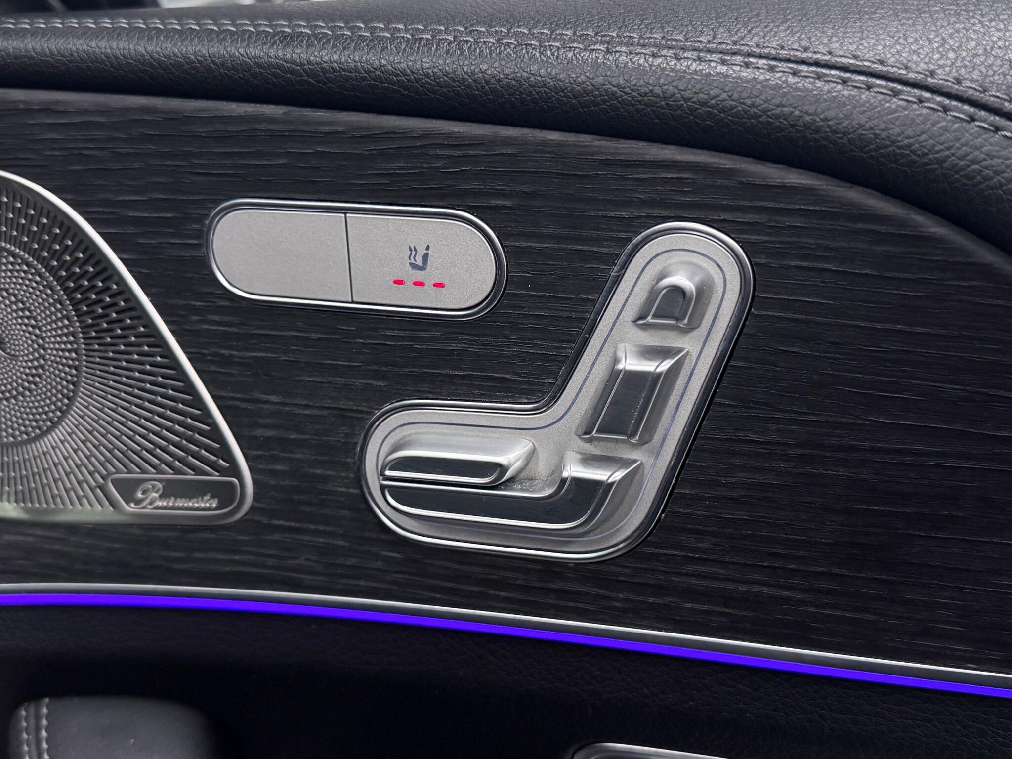 Mercedes-Benz Gle view 27