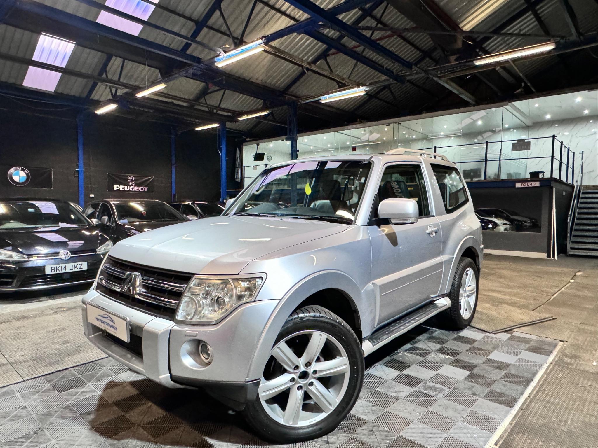 Mitsubishi Shogun view 85