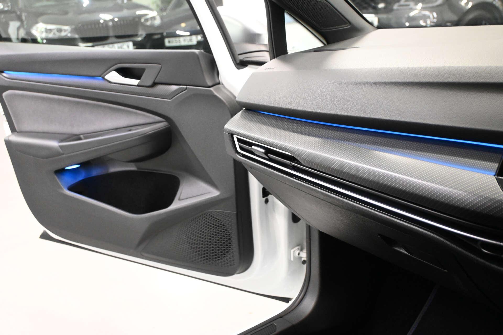 Volkswagen Golf view 45