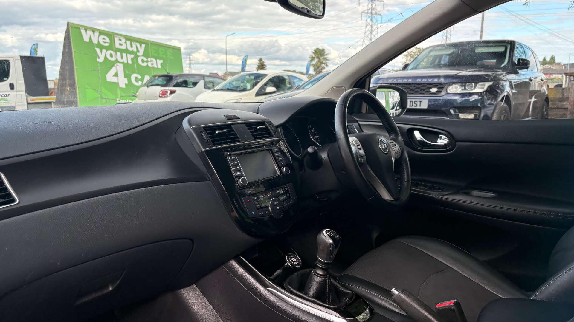 Nissan Pulsar view 15