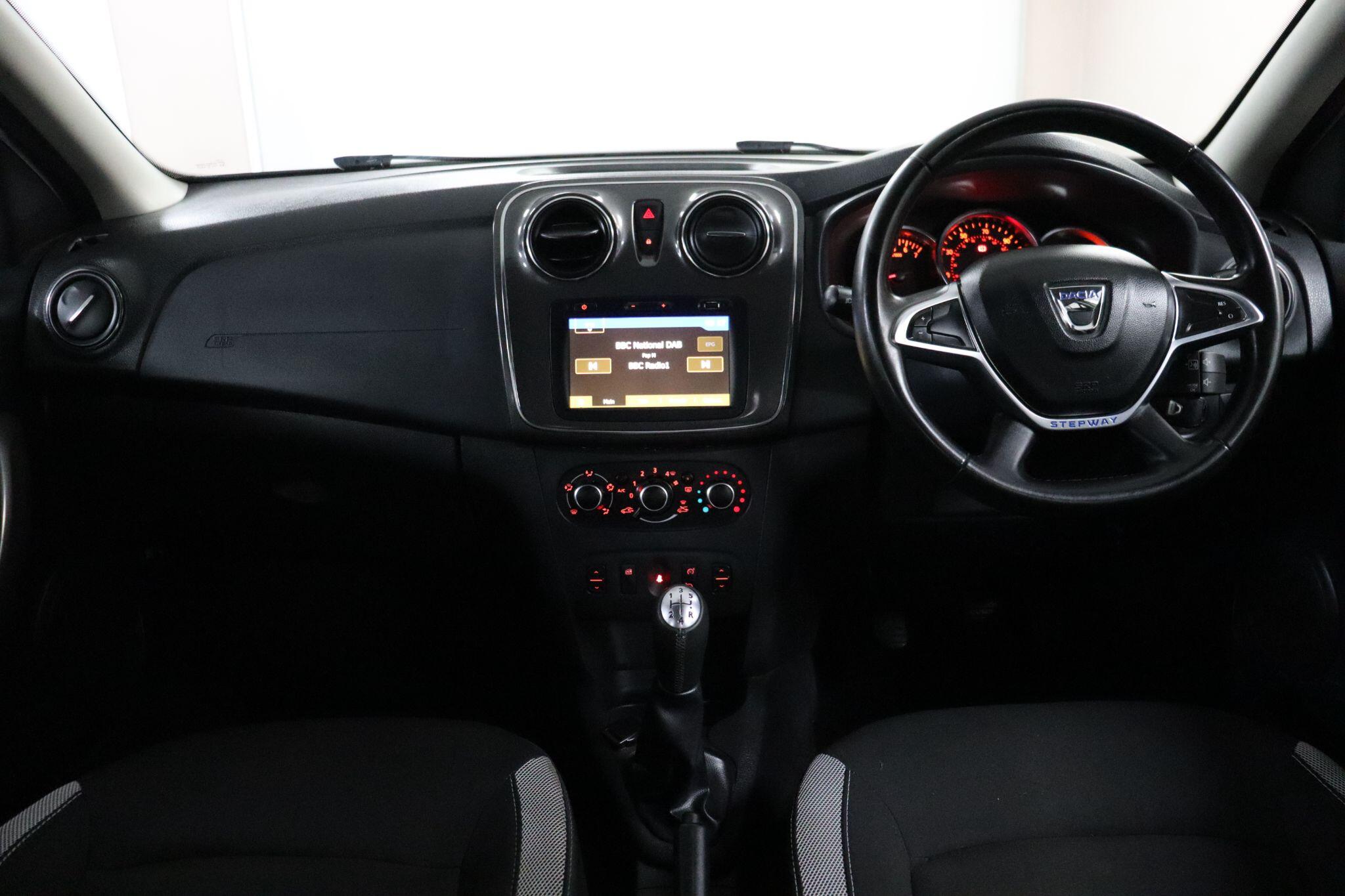 Dacia Sandero Stepway view 40