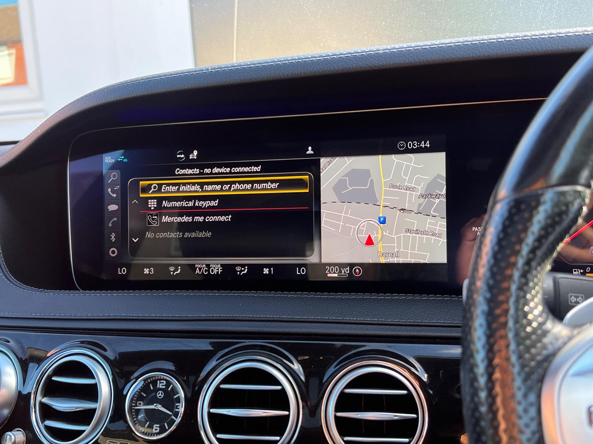 Mercedes-Benz S-Class view 44