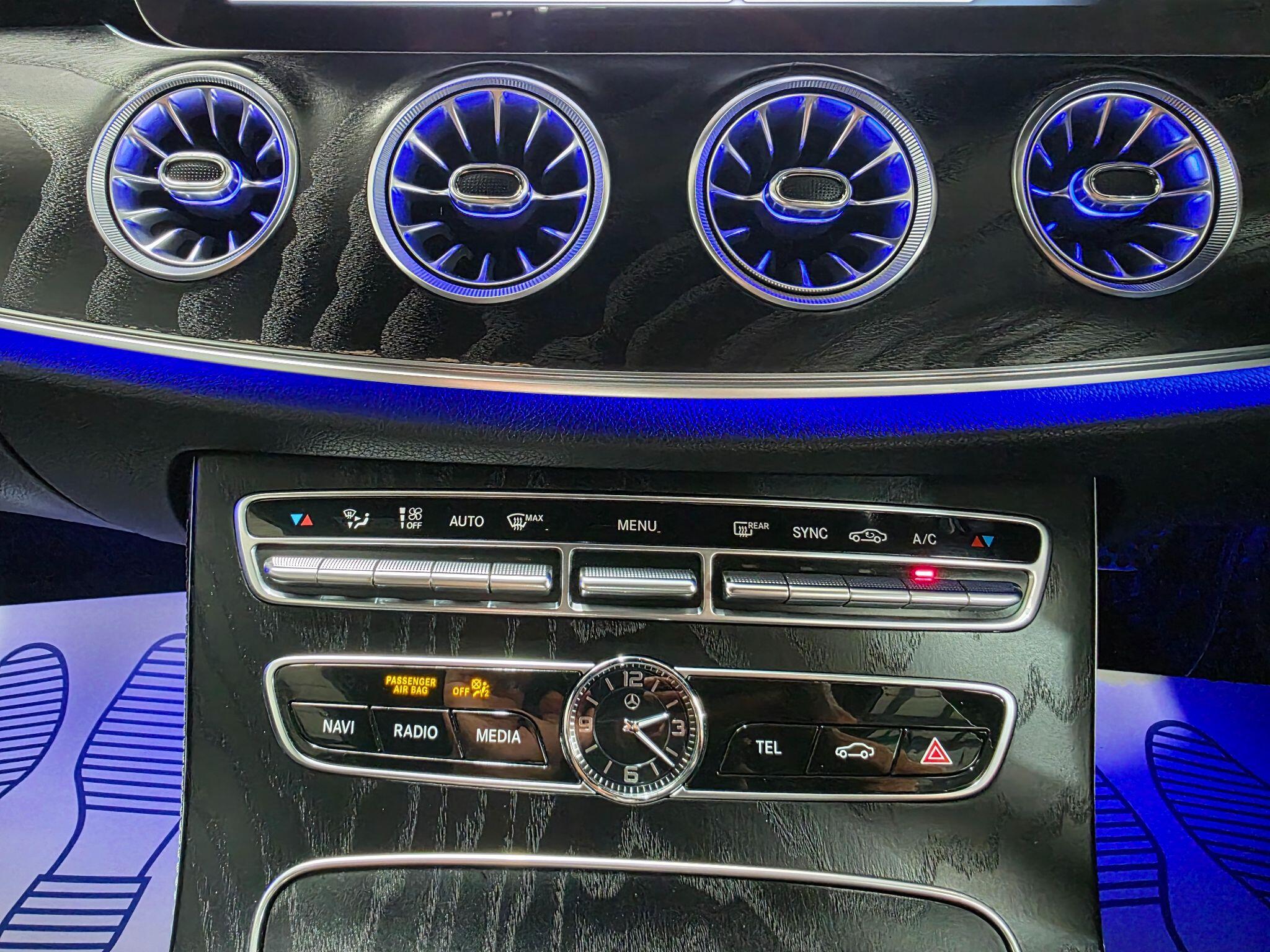 Mercedes-Benz E Class view 13