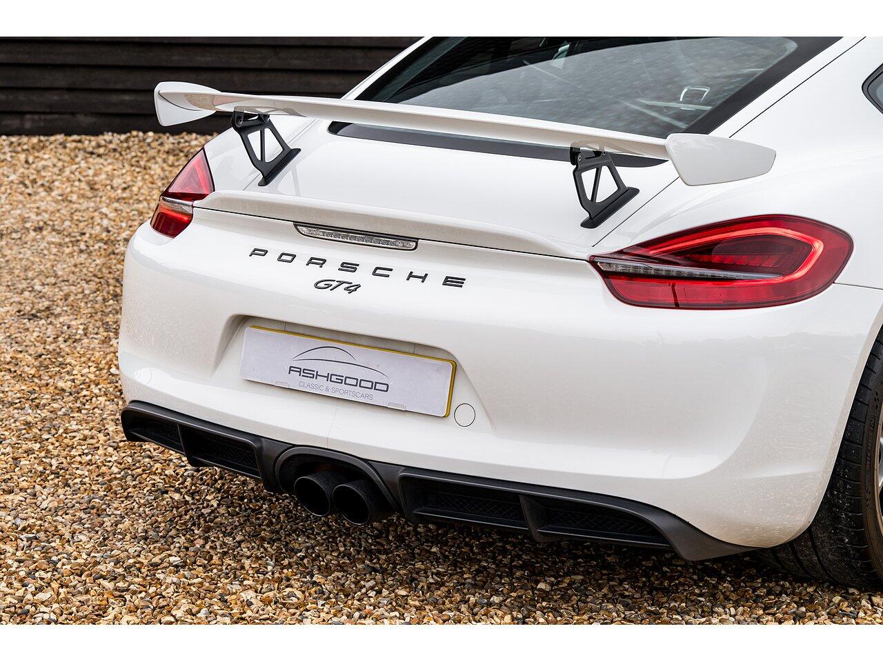 Porsche Cayman view 15