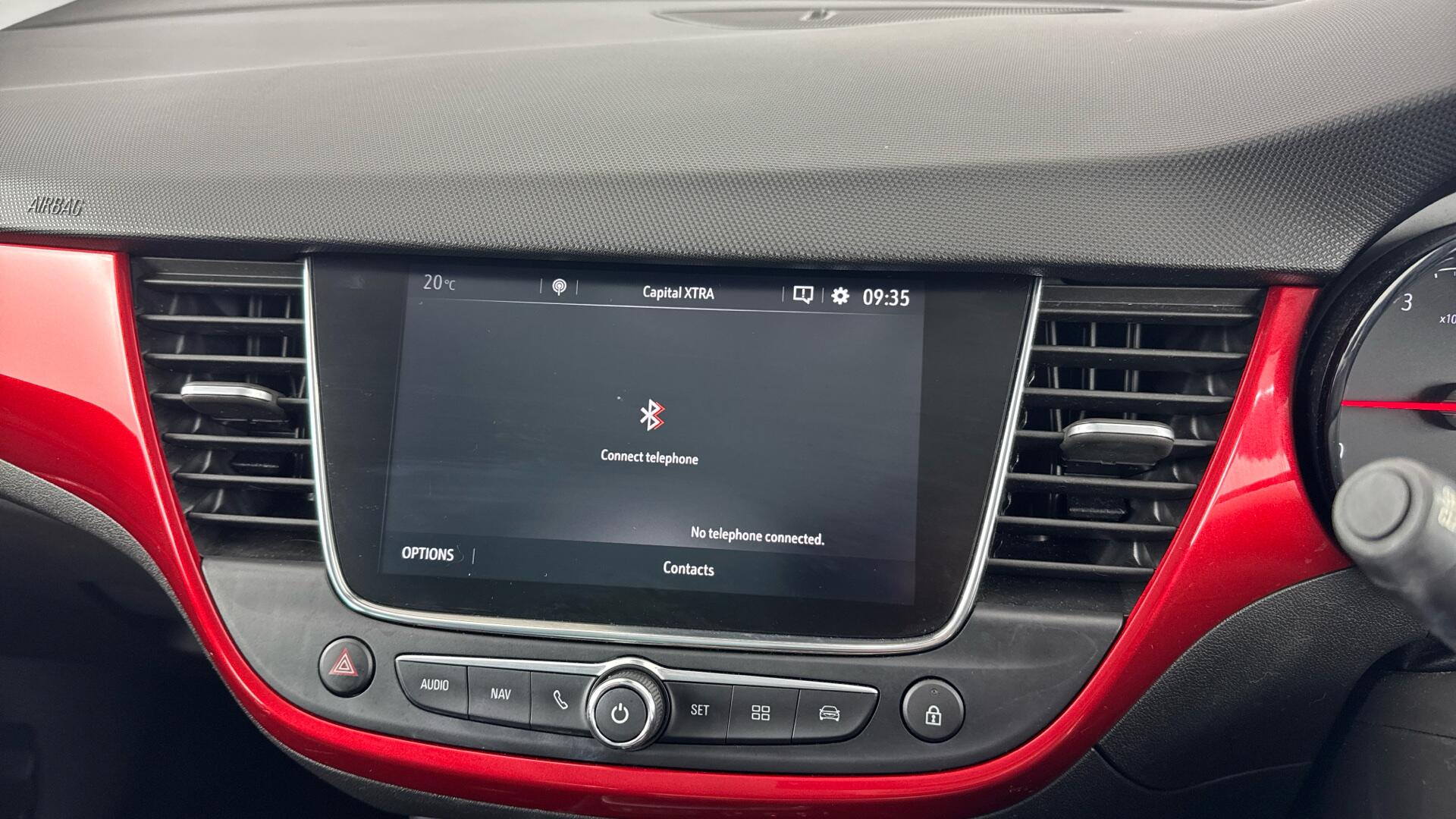 Vauxhall Crossland view 28