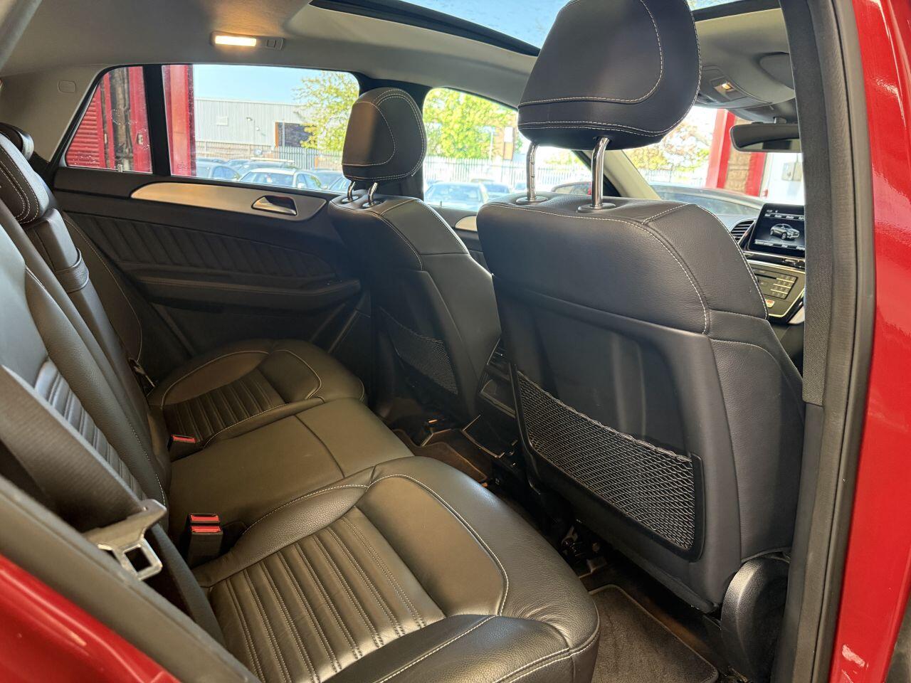 Mercedes-Benz Gle view 61