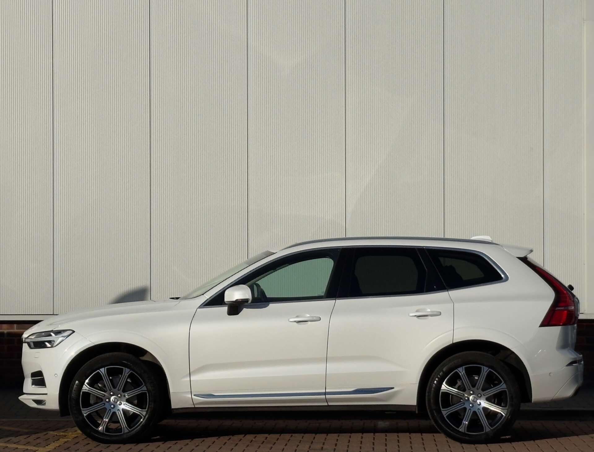 Volvo XC60 view 6