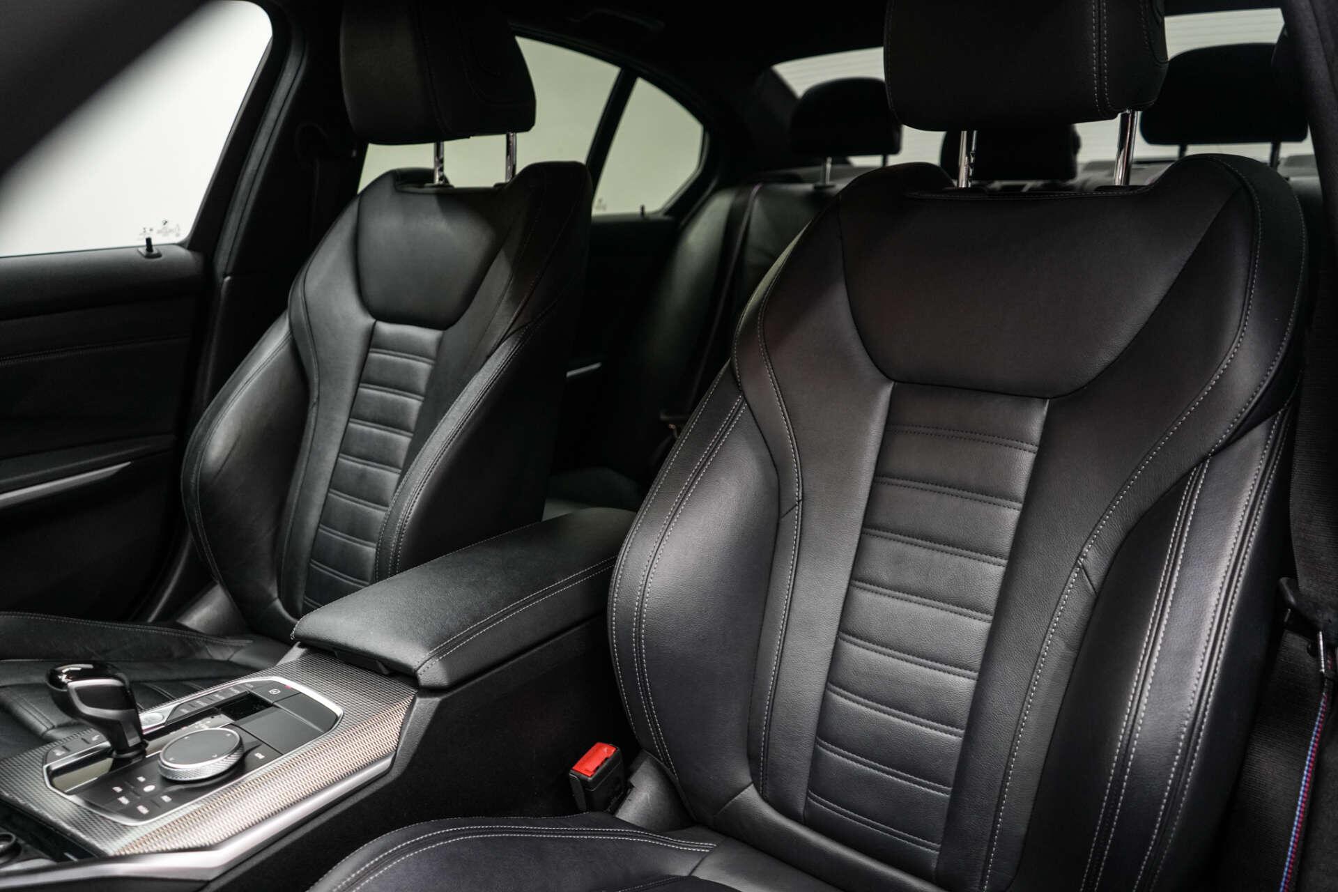 BMW 3 Series view 18