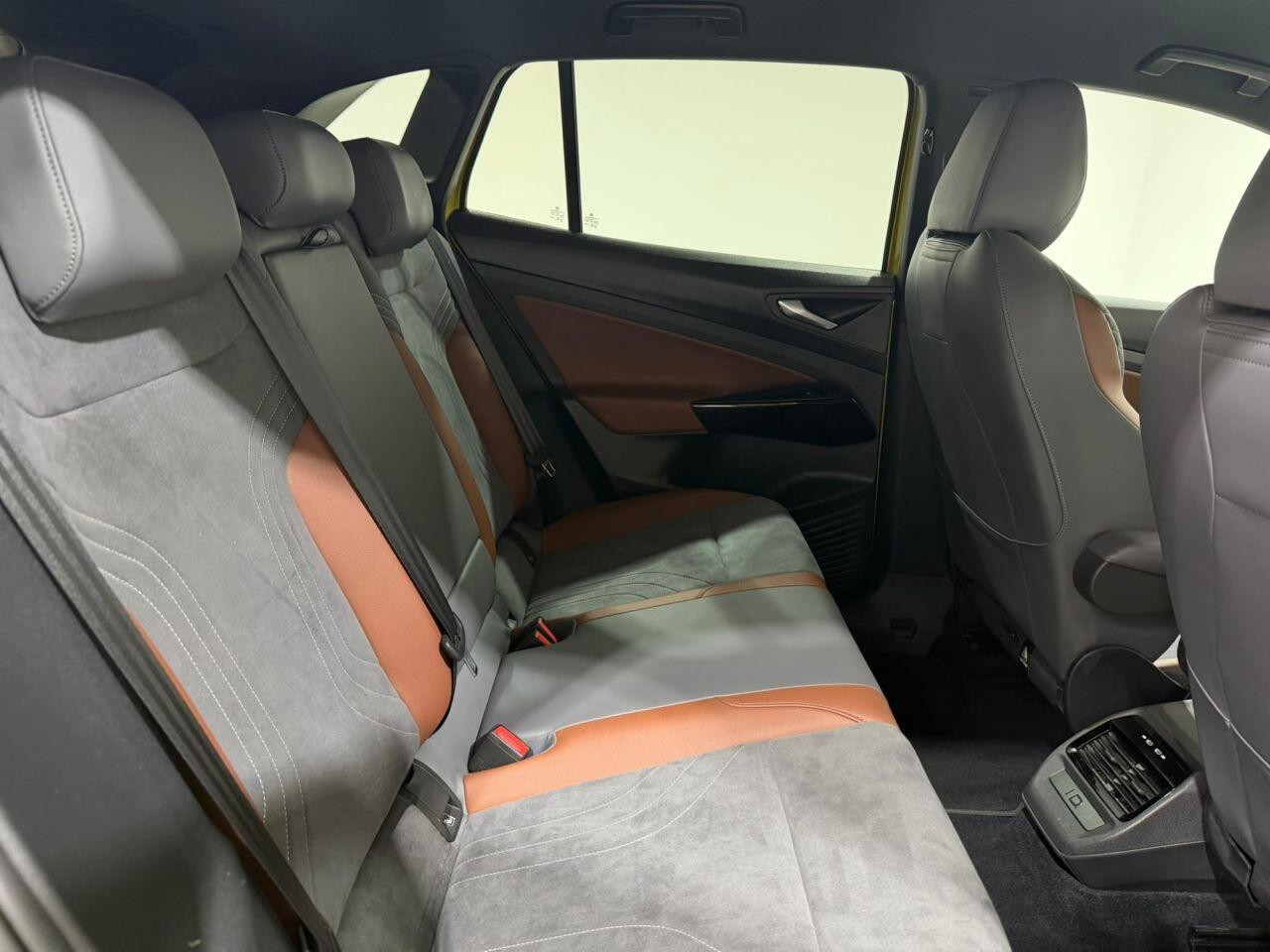 Volkswagen Id.4 view 37