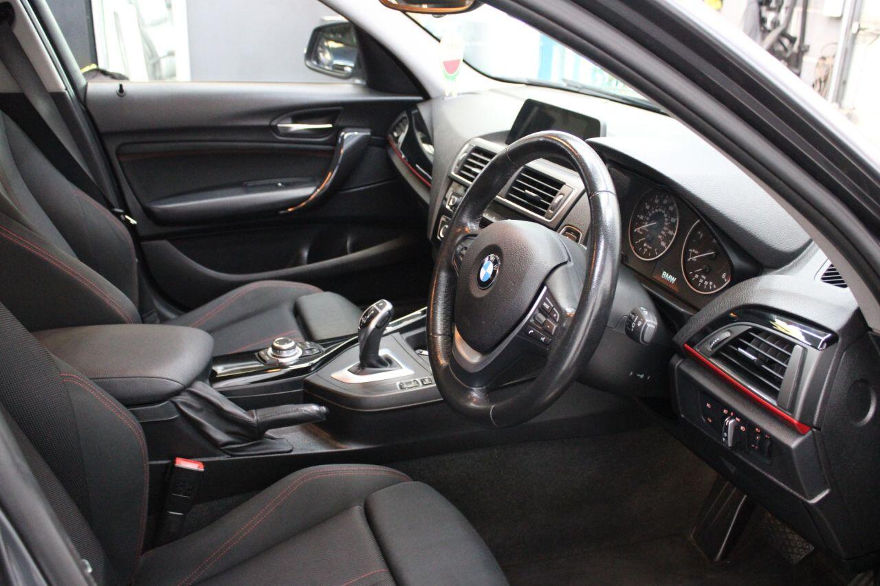 BMW 1 Series view 14