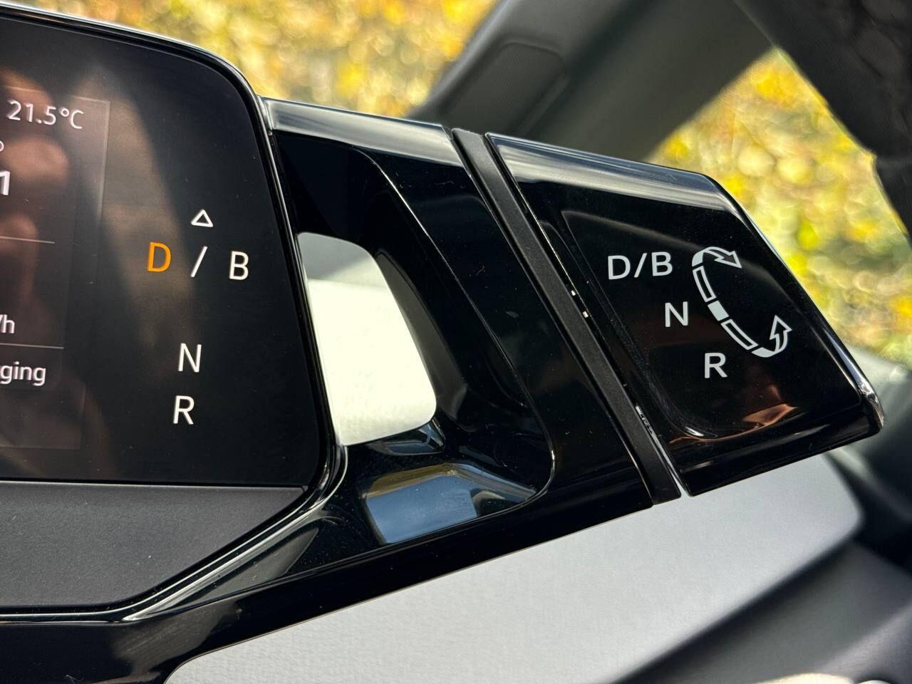 Volkswagen Id.3 view 29
