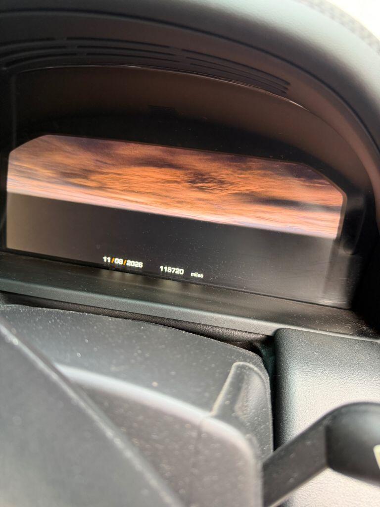 Land Rover Range Rover view 13
