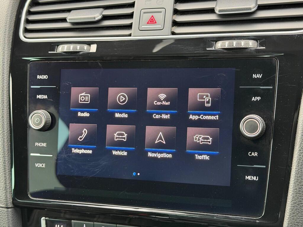 Volkswagen Golf view 29