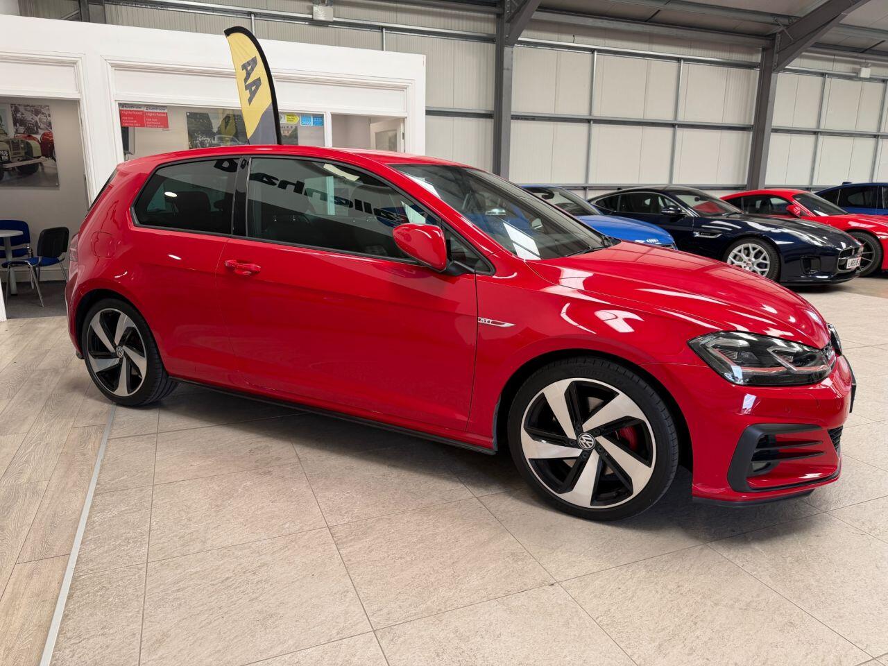 Volkswagen Golf view 13