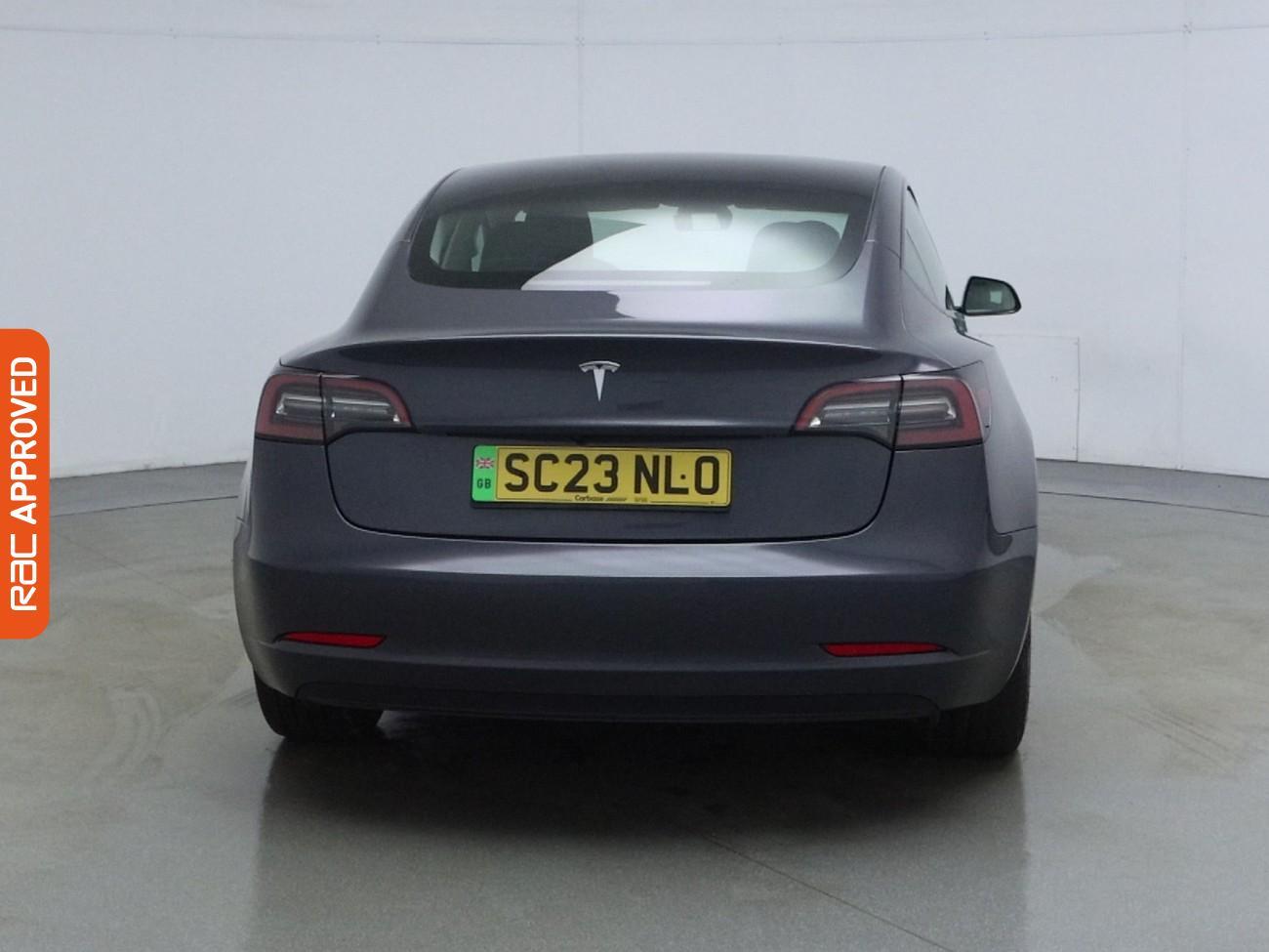 Tesla Model 3 view 9