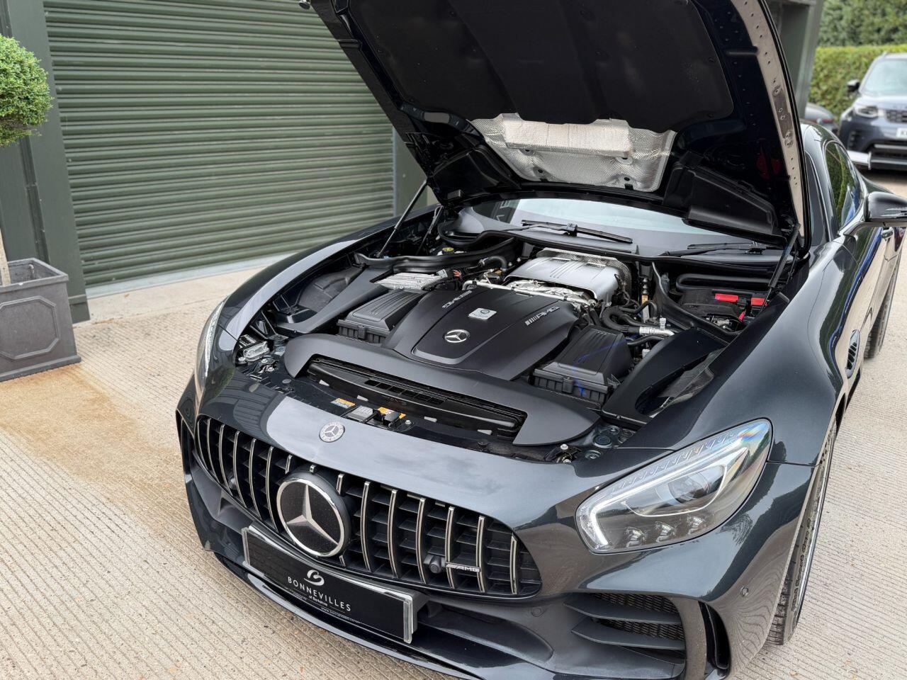 Mercedes-Benz Amg GT view 22