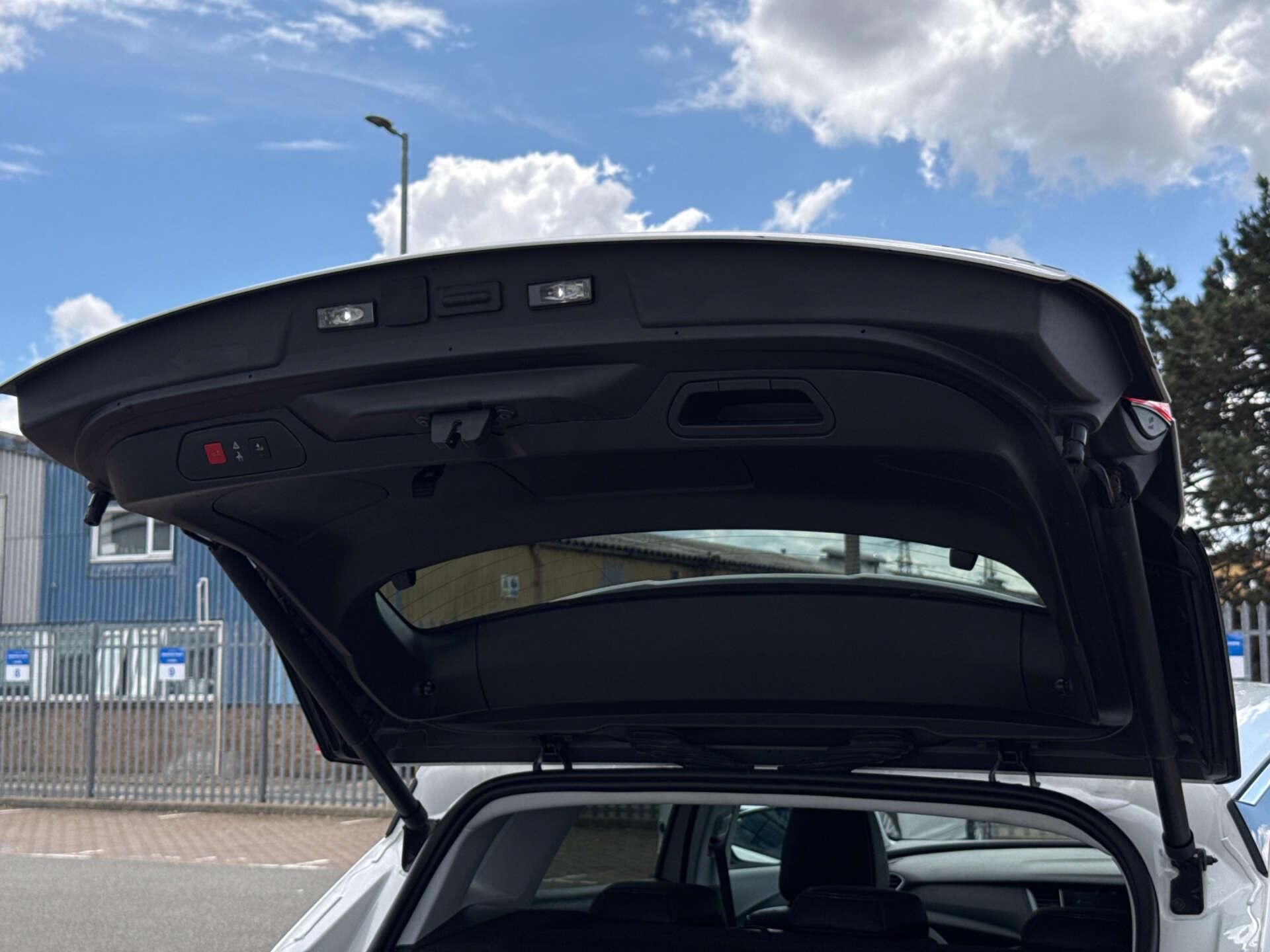 Vauxhall Grandland X view 34