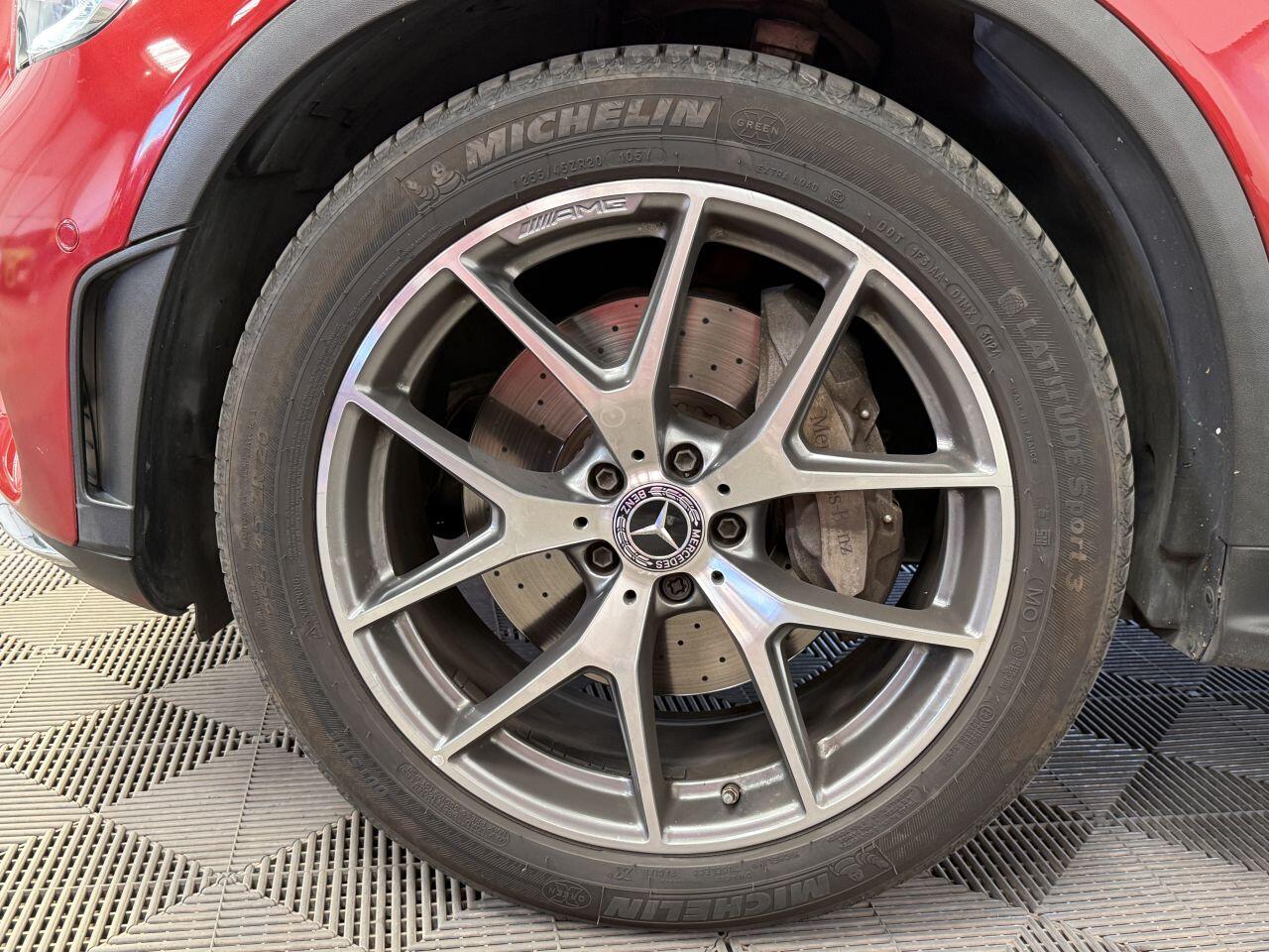 Mercedes-Benz GLC view 22