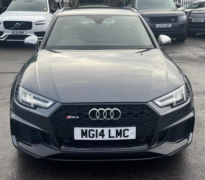 2018 Audi RS4 Avant image 13
