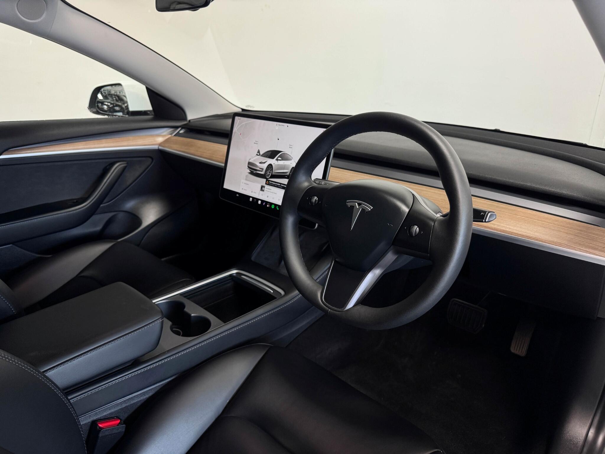 Tesla Model 3 view 29
