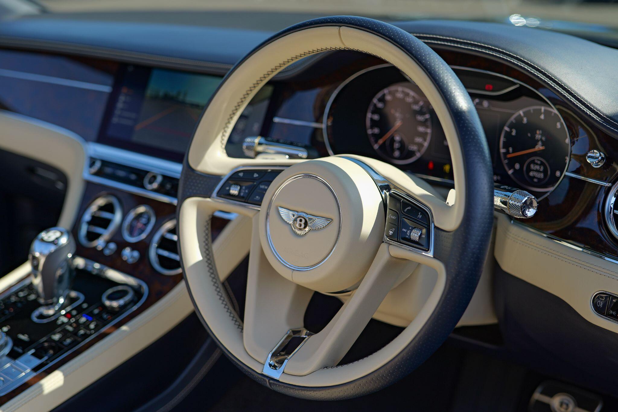 Bentley Continental view 13