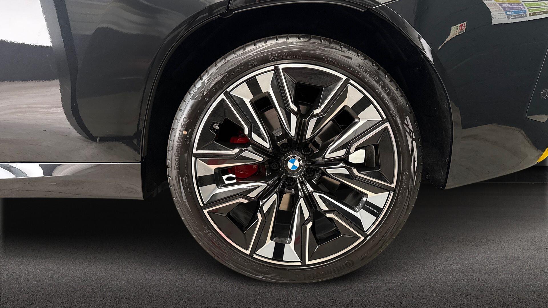 BMW X3 view 14