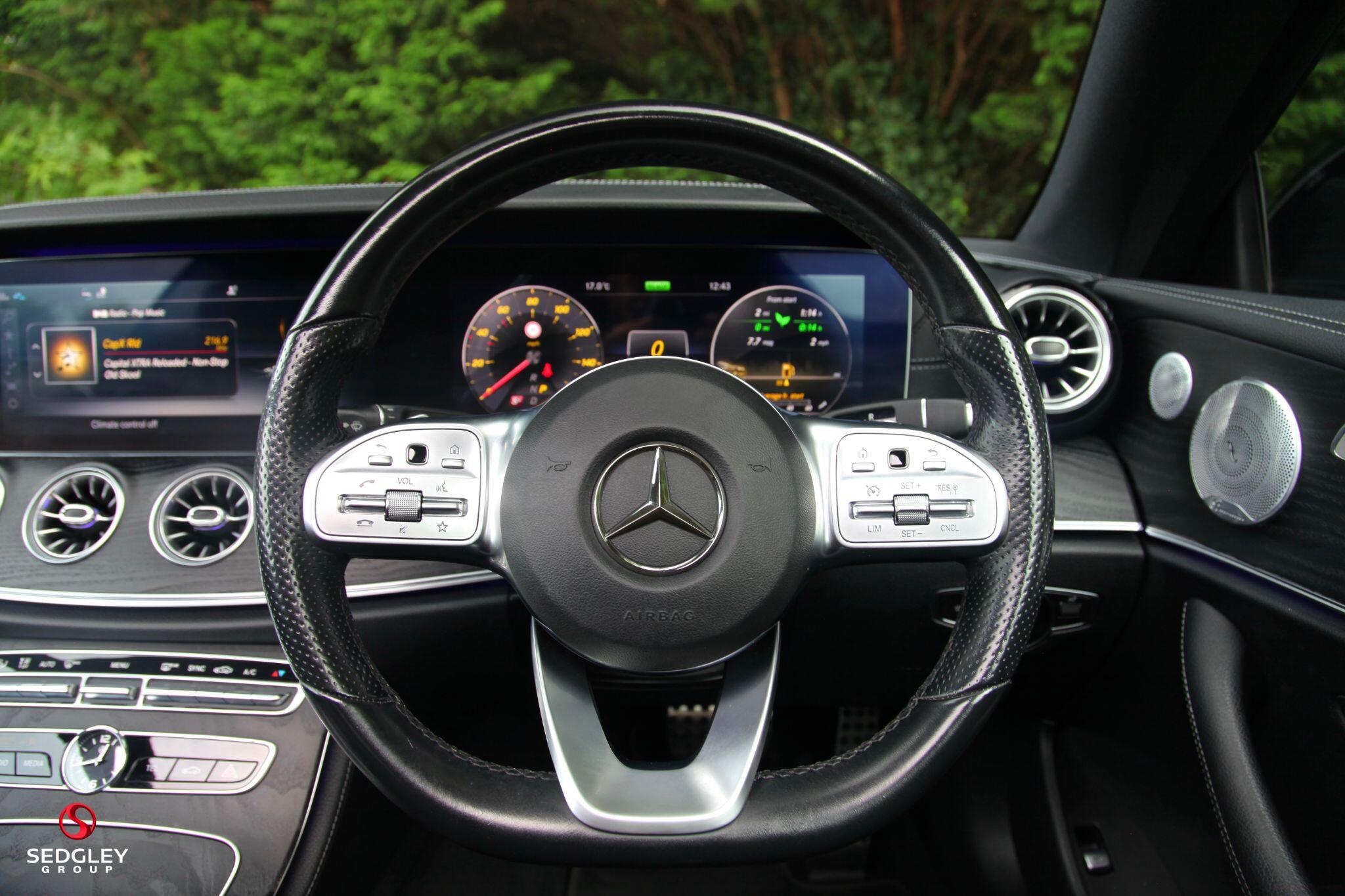 Mercedes-Benz E Class view 19