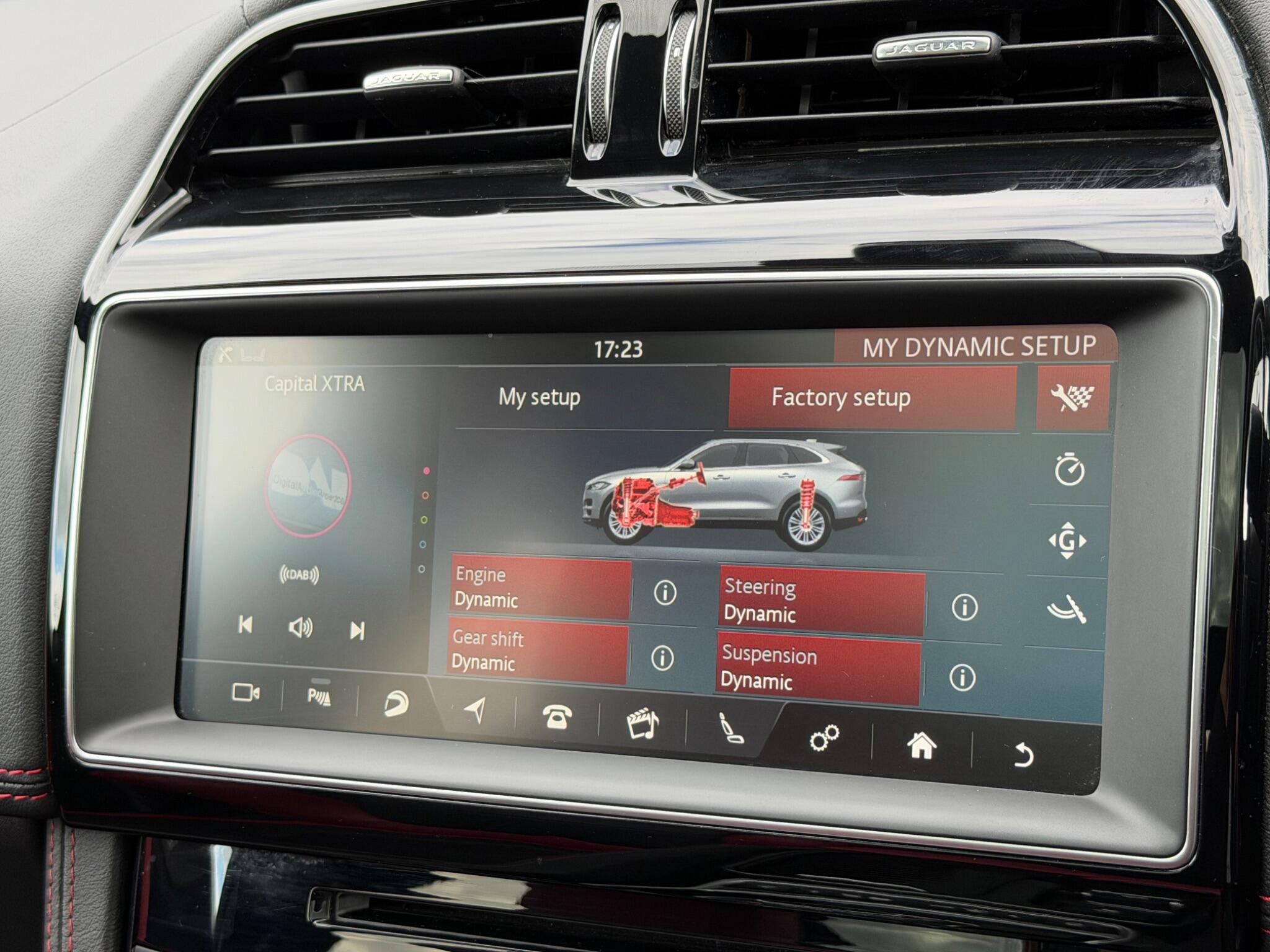 Jaguar F-Pace view 36