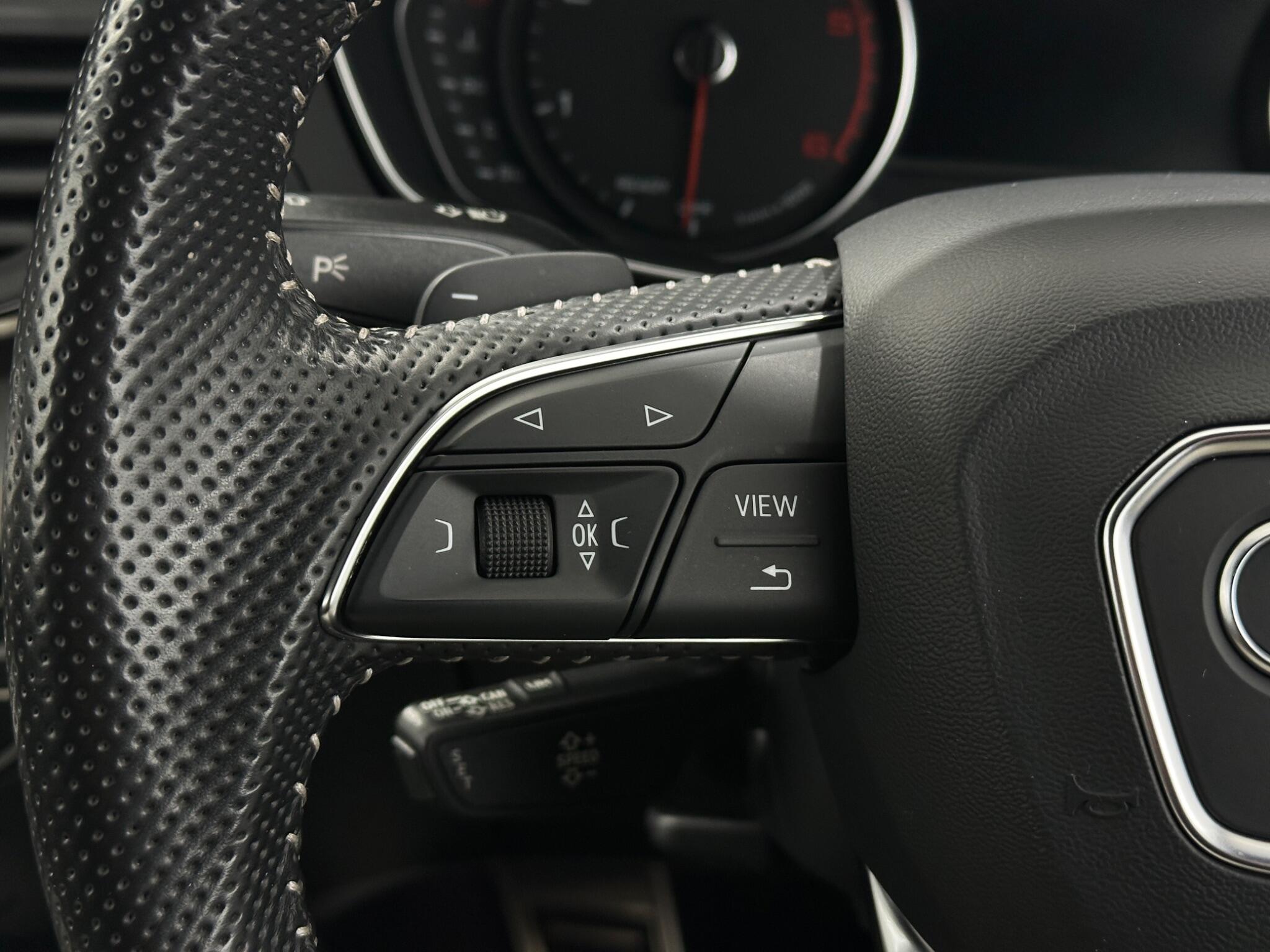 Audi Q5 view 15