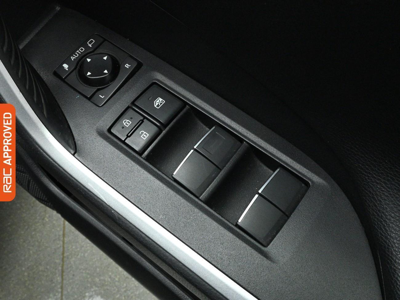 Toyota Rav4 view 27