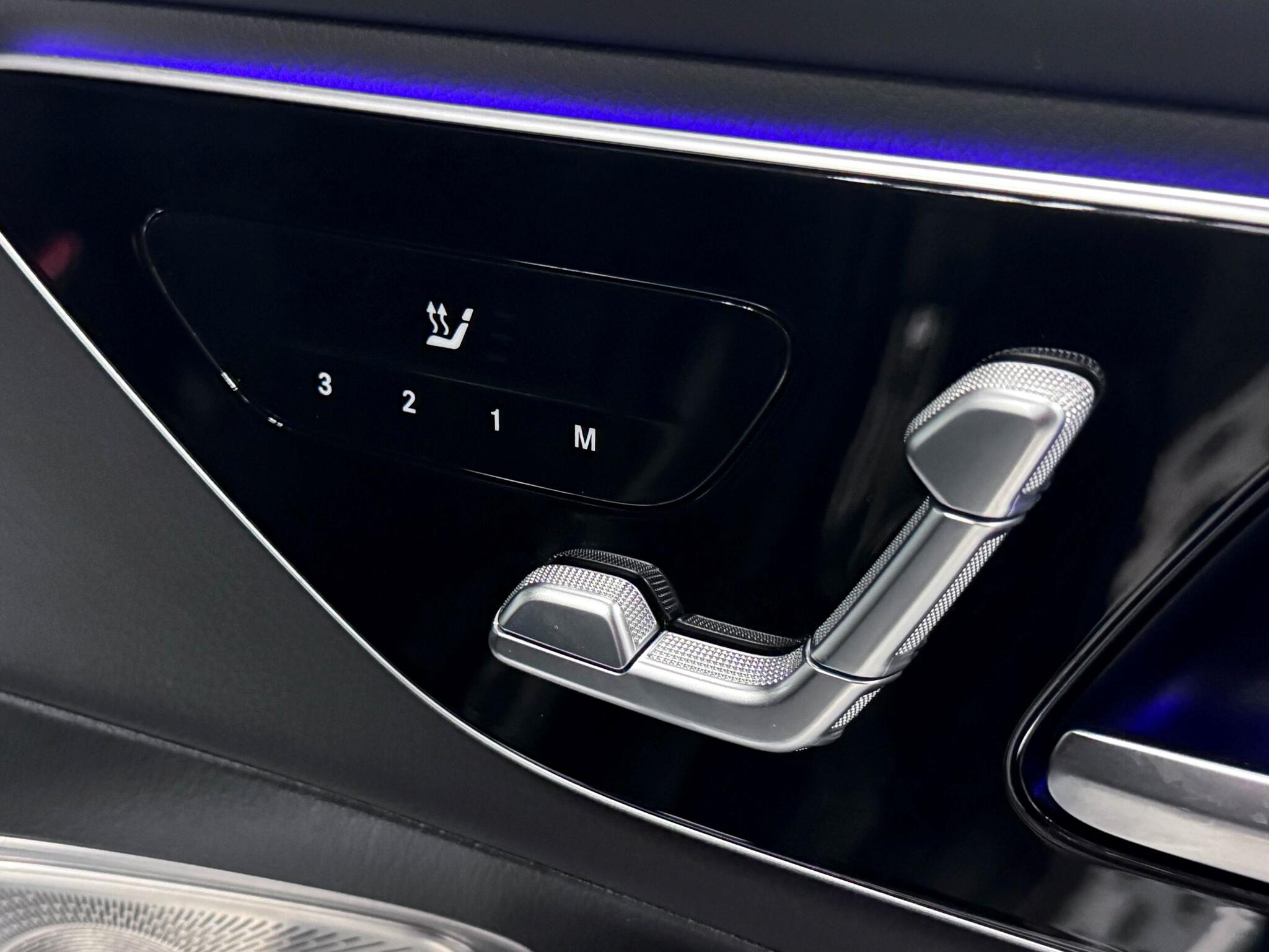 Mercedes-Benz GLC view 27