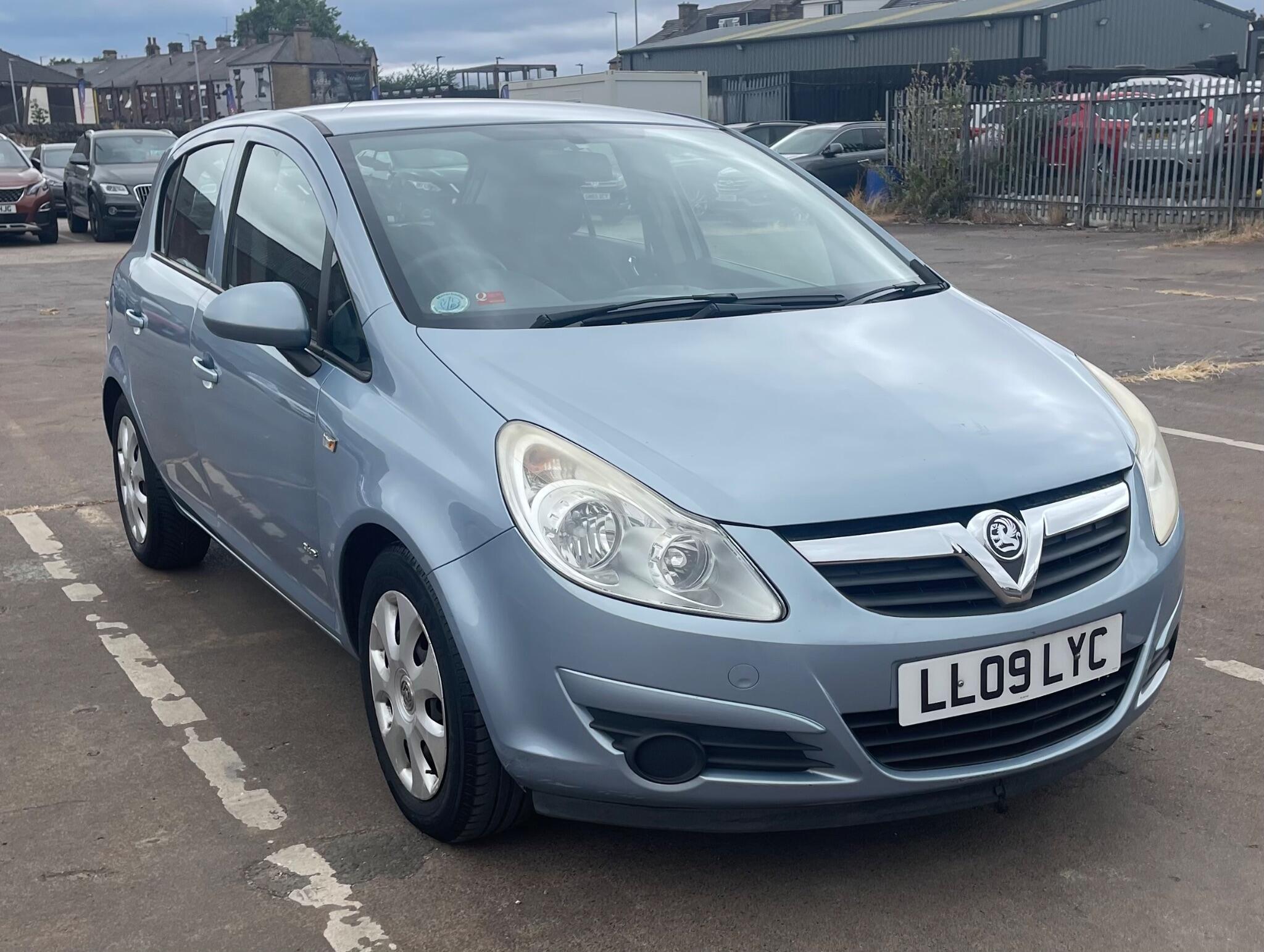 2009 Vauxhall Corsa 1.4i 16v Club 5dr • 83,161 miles