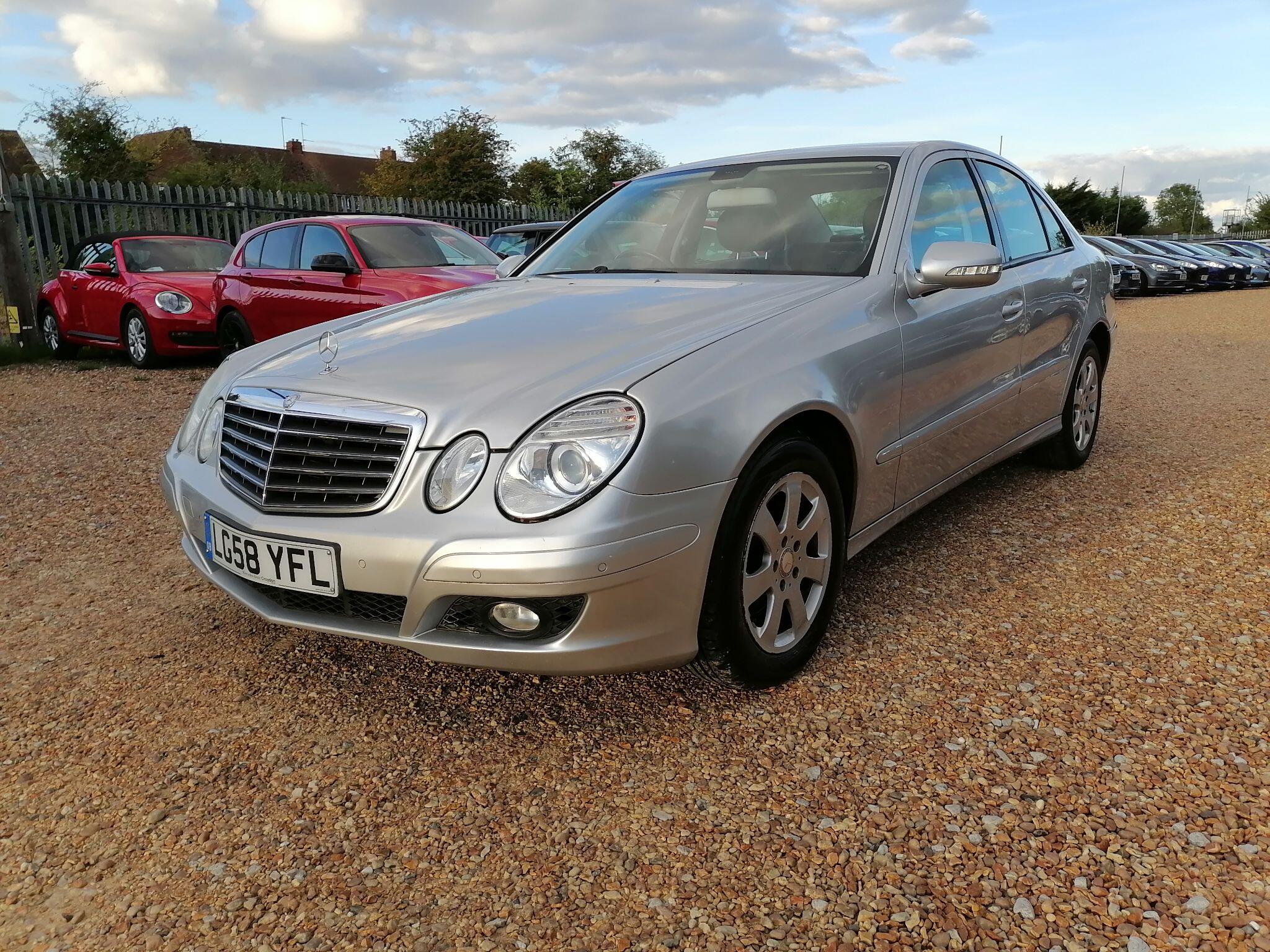 Mercedes-Benz E-Class view 11