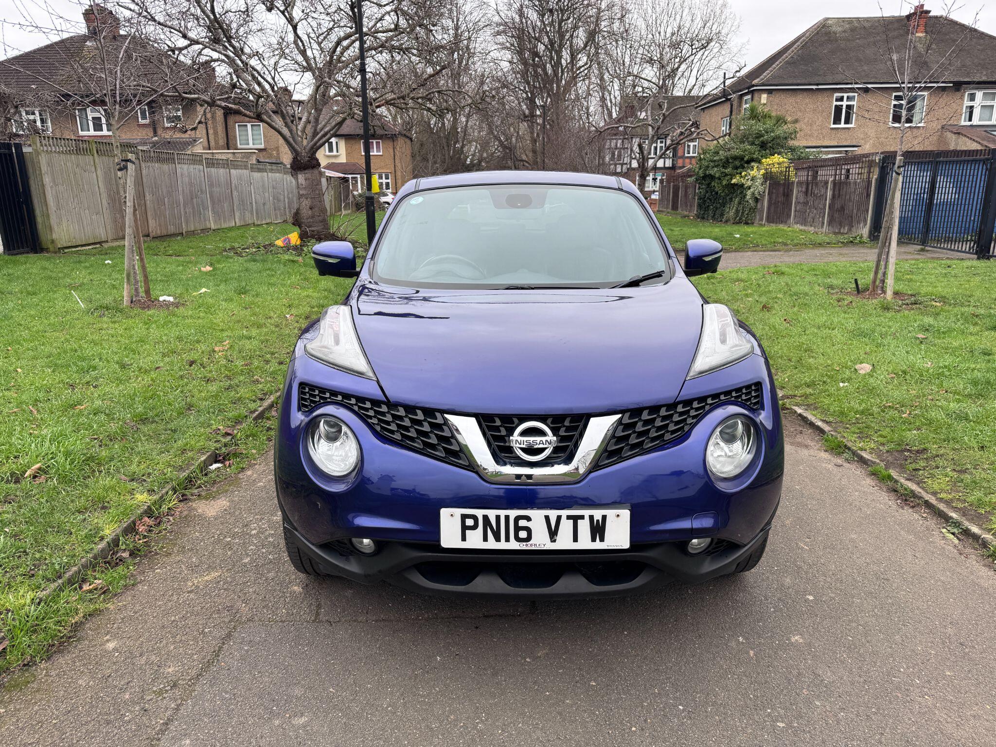 2016 Nissan Juke image 11
