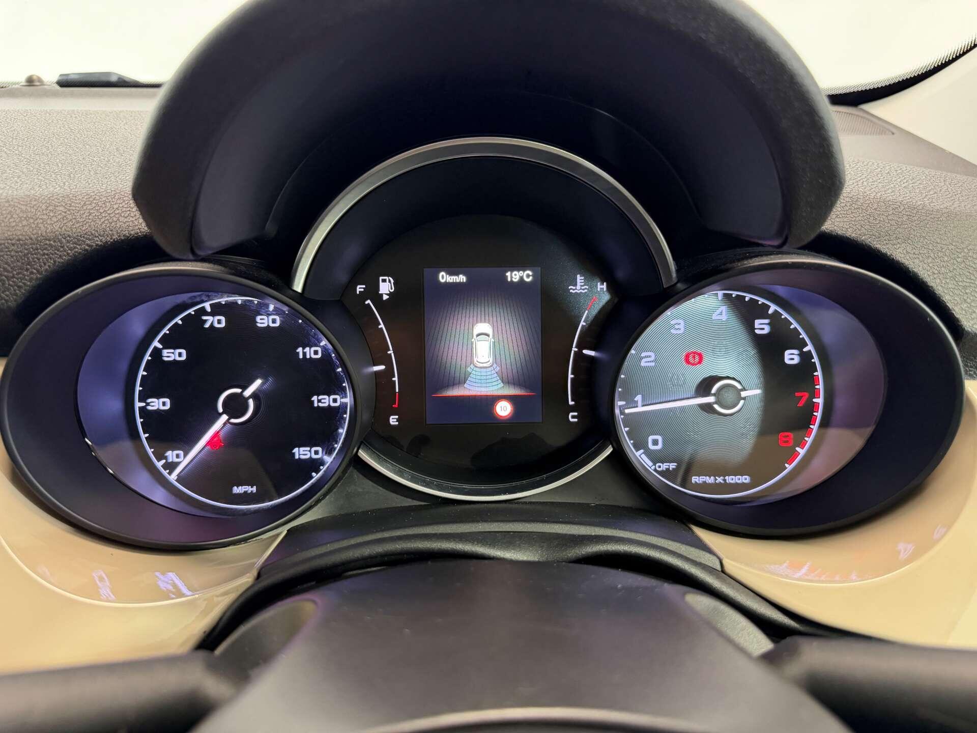 Fiat 500x view 26