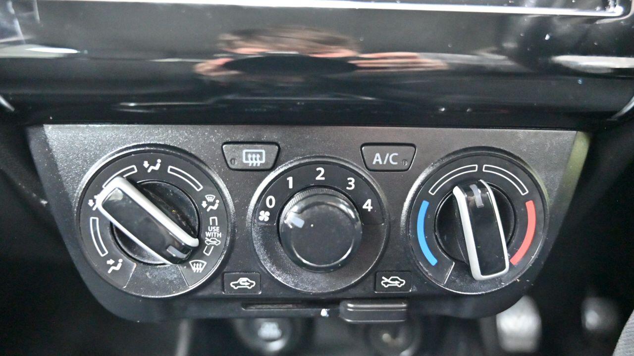 Suzuki Swift view 26
