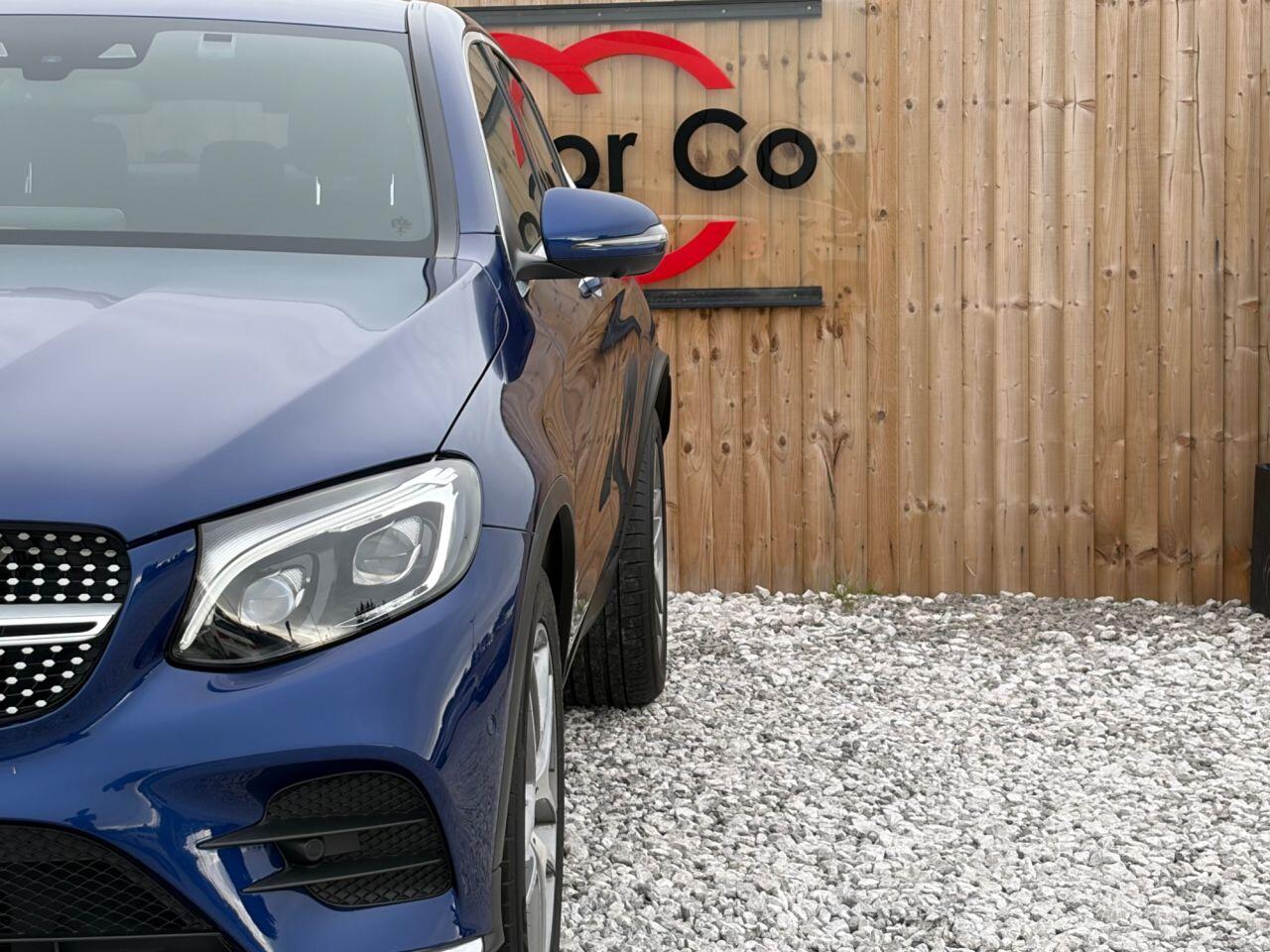 Mercedes-Benz GLC view 5