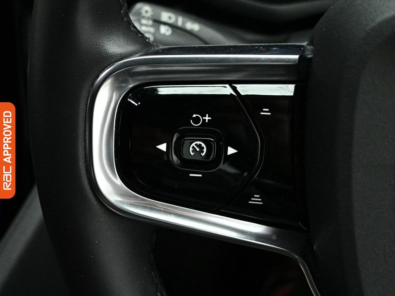 Polestar 2 view 22