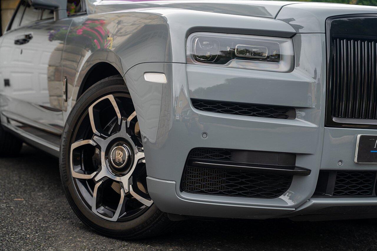 Rolls-Royce Cullinan view 23
