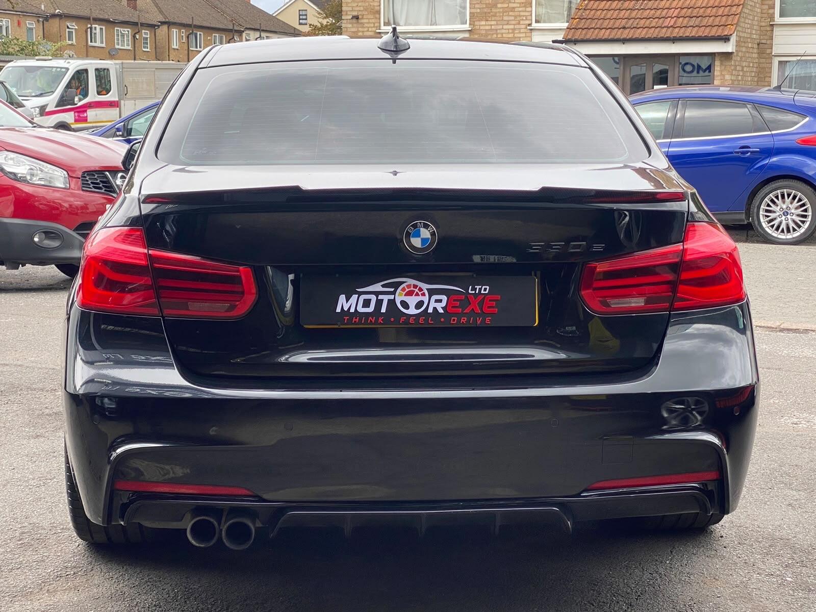 BMW 3 Series view 9