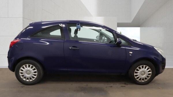 Vauxhall Corsa view 5
