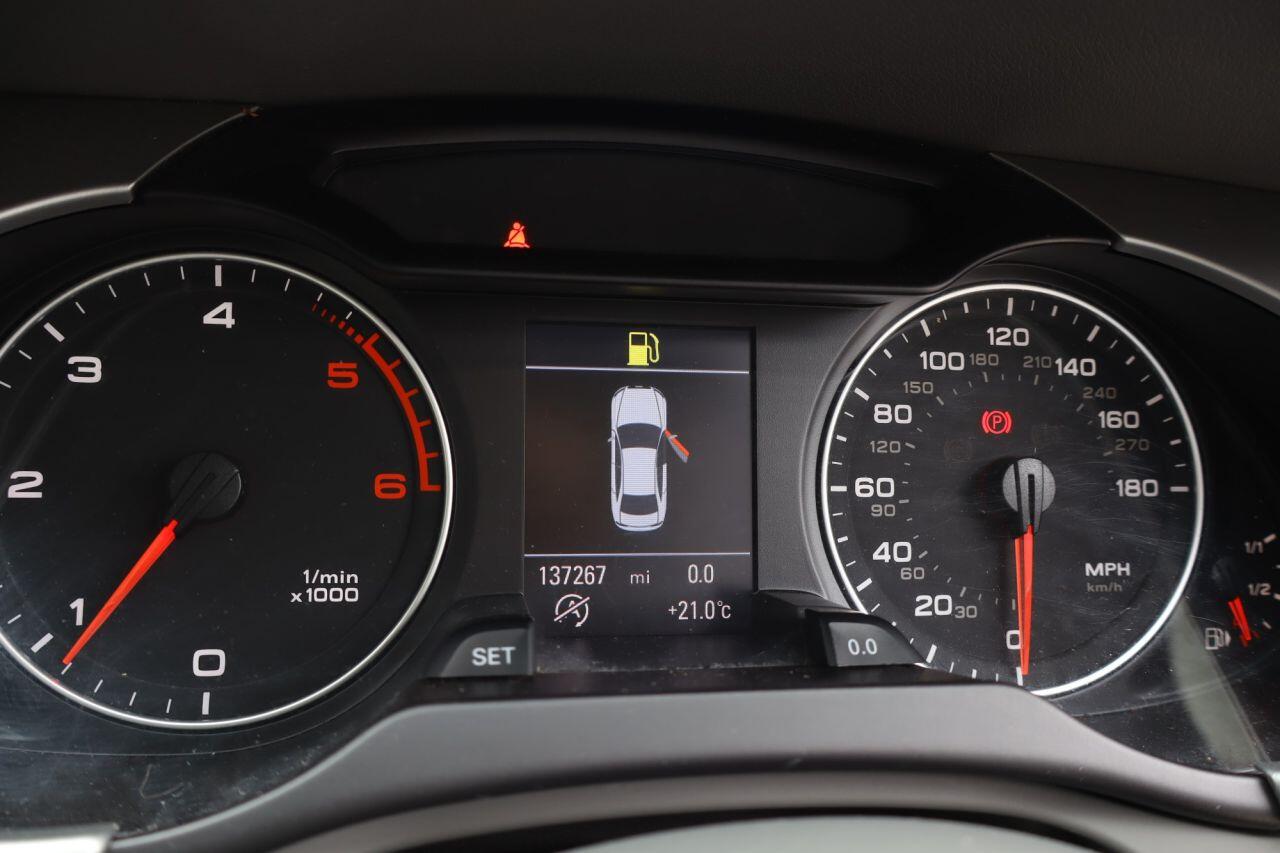 Audi A4 view 13