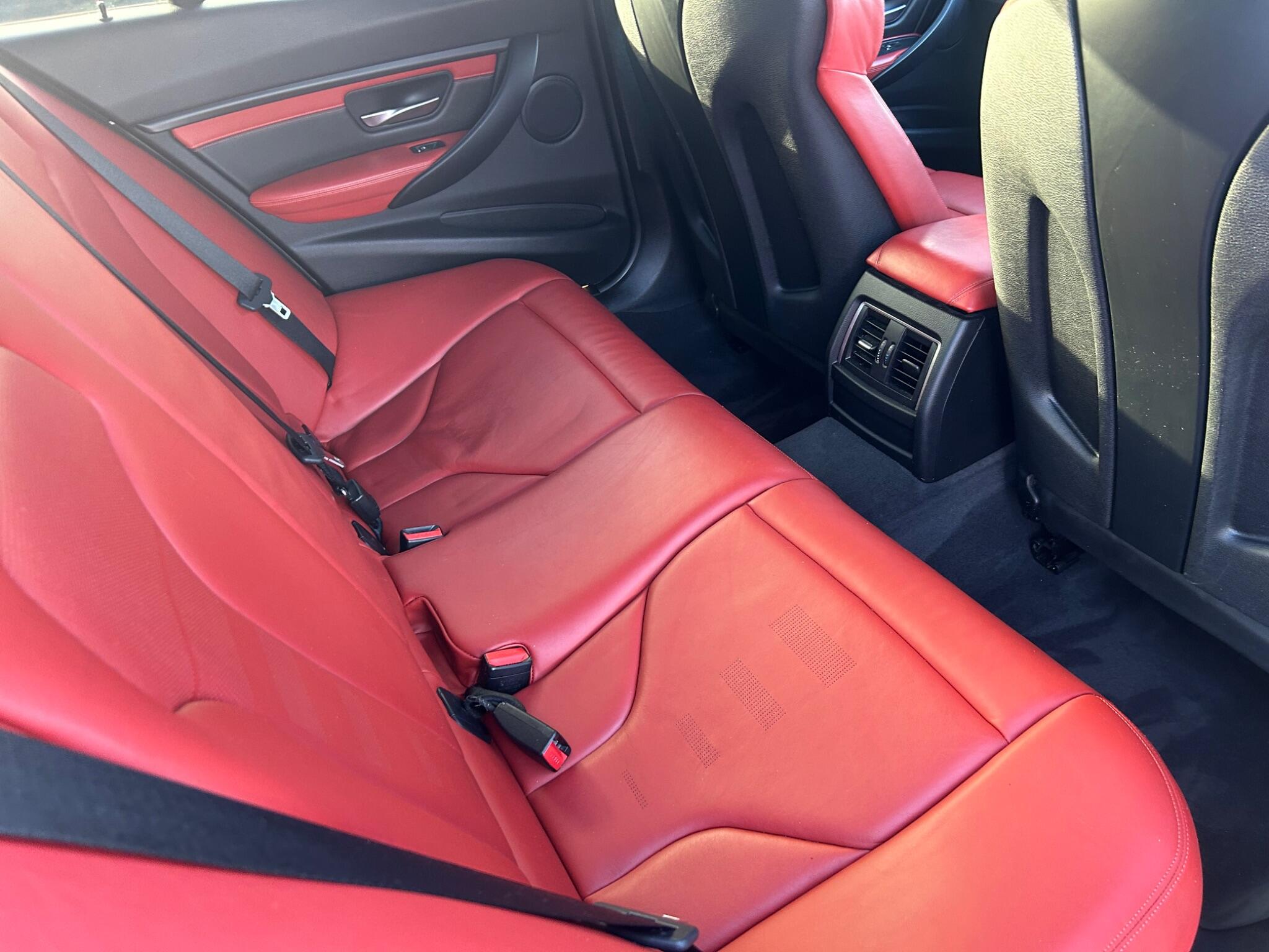 2016 BMW M3 image 34