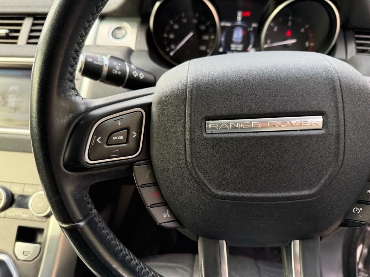 Land Rover Range Rover Evoque view 16