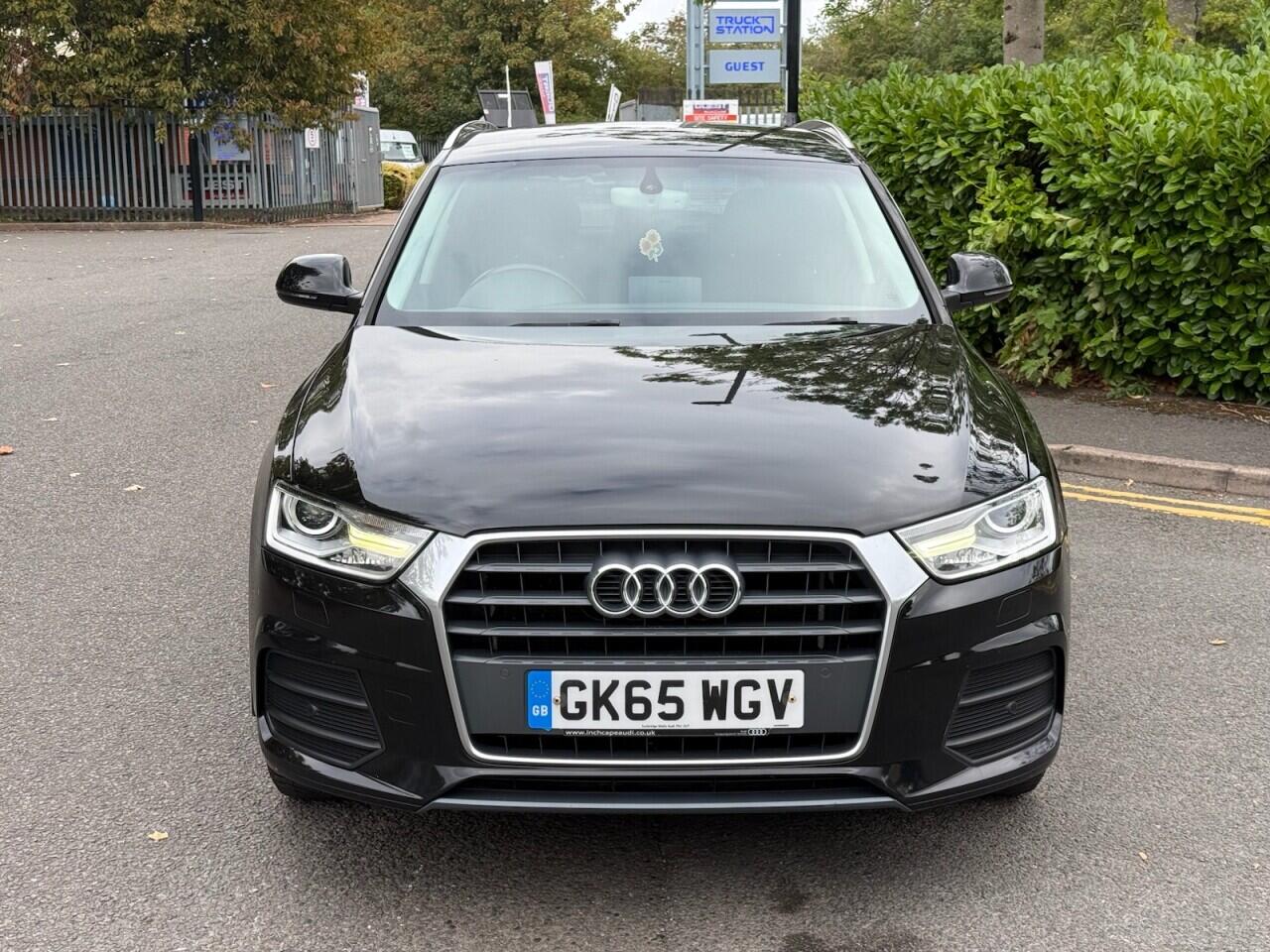 Audi Q3 view 2