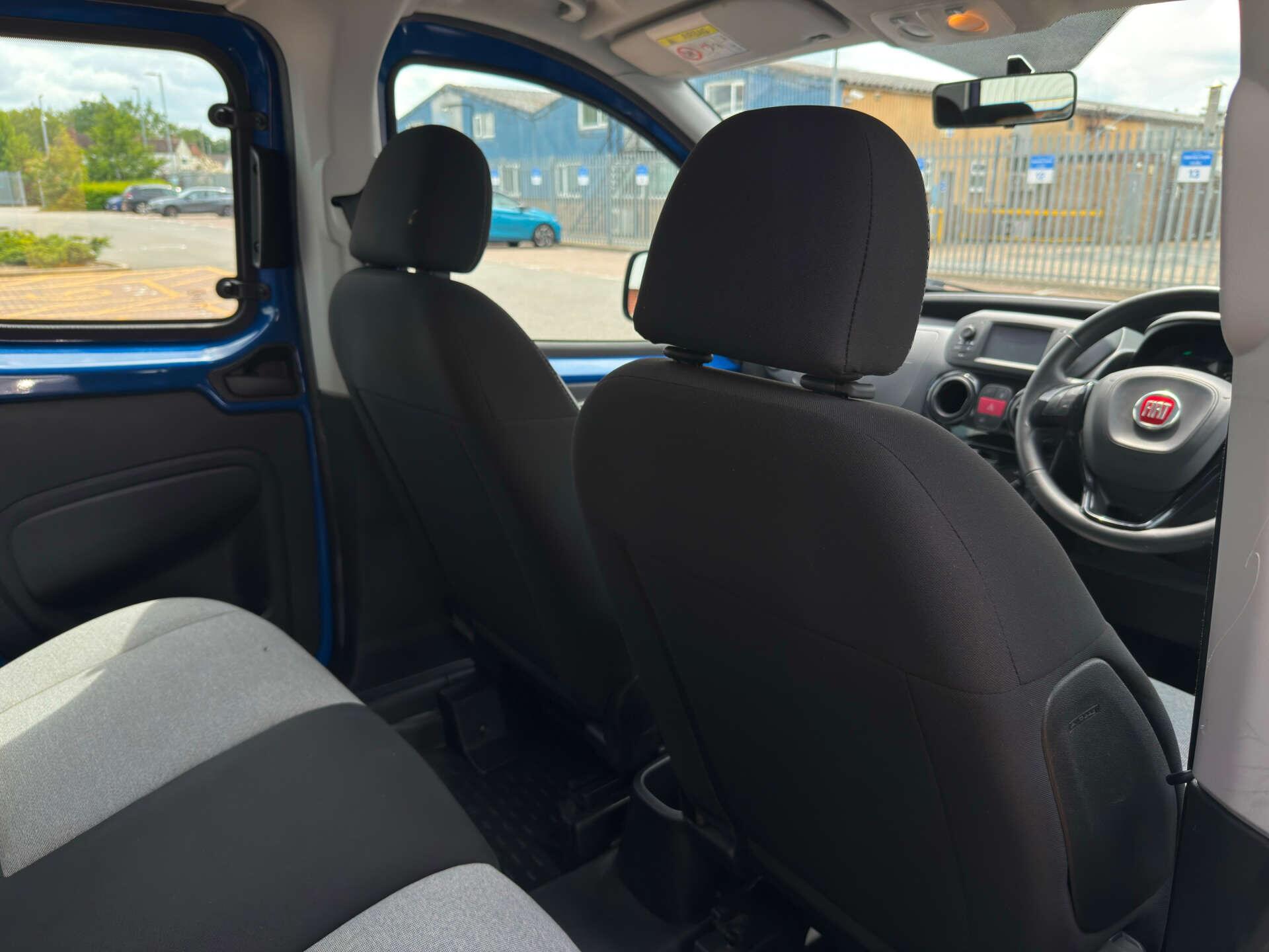 Fiat Qubo view 20