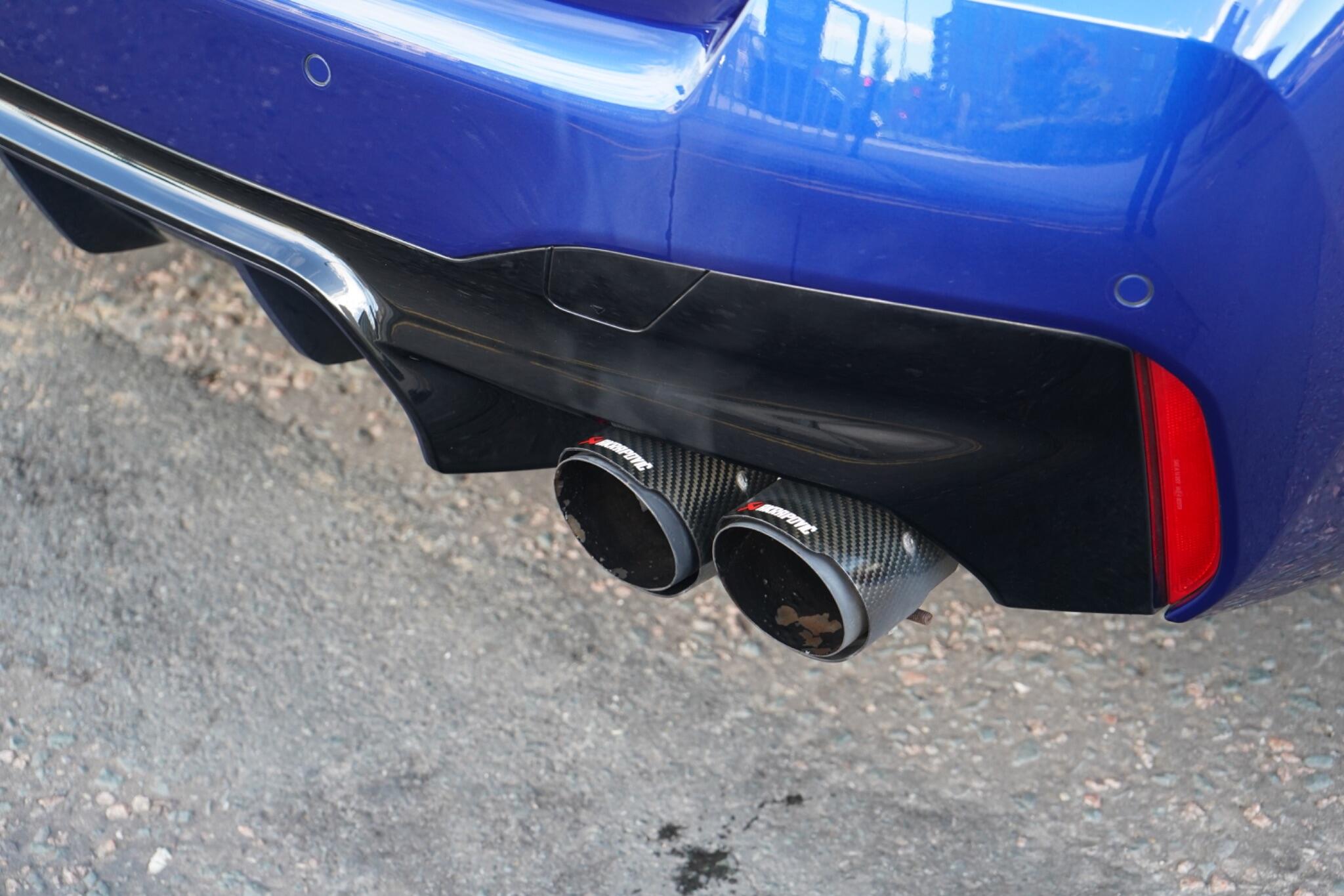 BMW M5 view 16