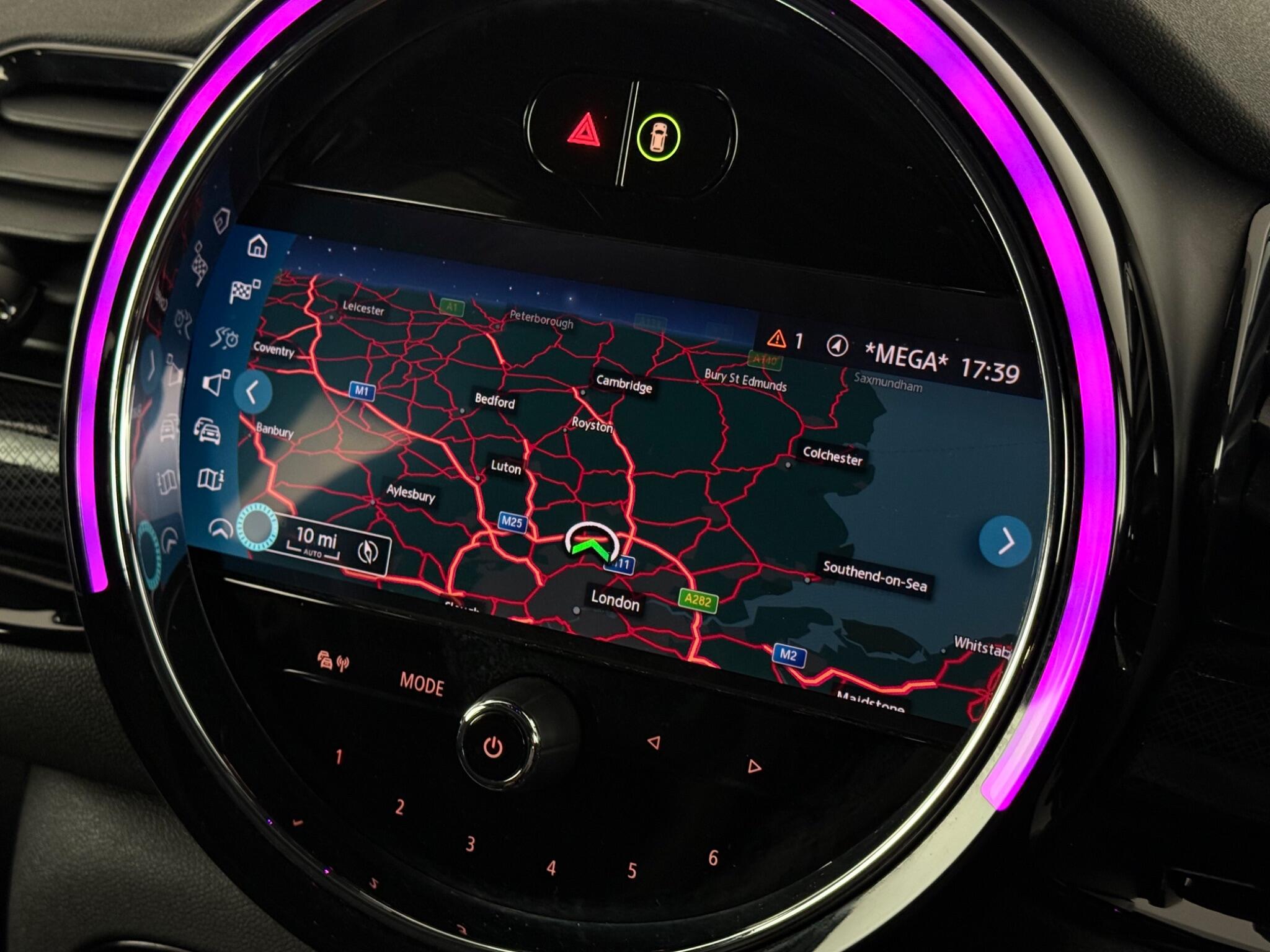 MINI Clubman view 28